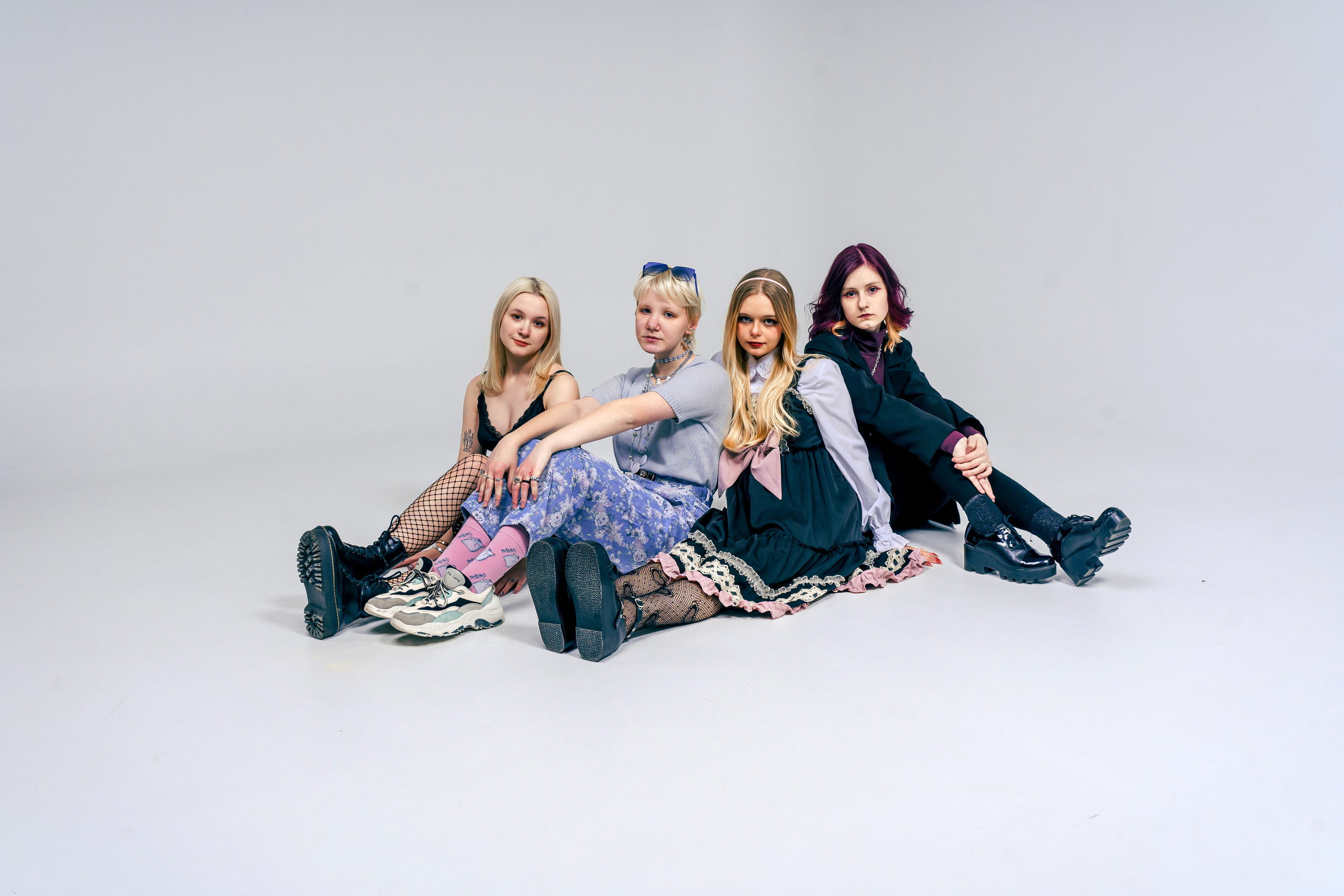 Необычная фотосессия в студии для подростков. Фотограф Ким Наталья в Красноярске