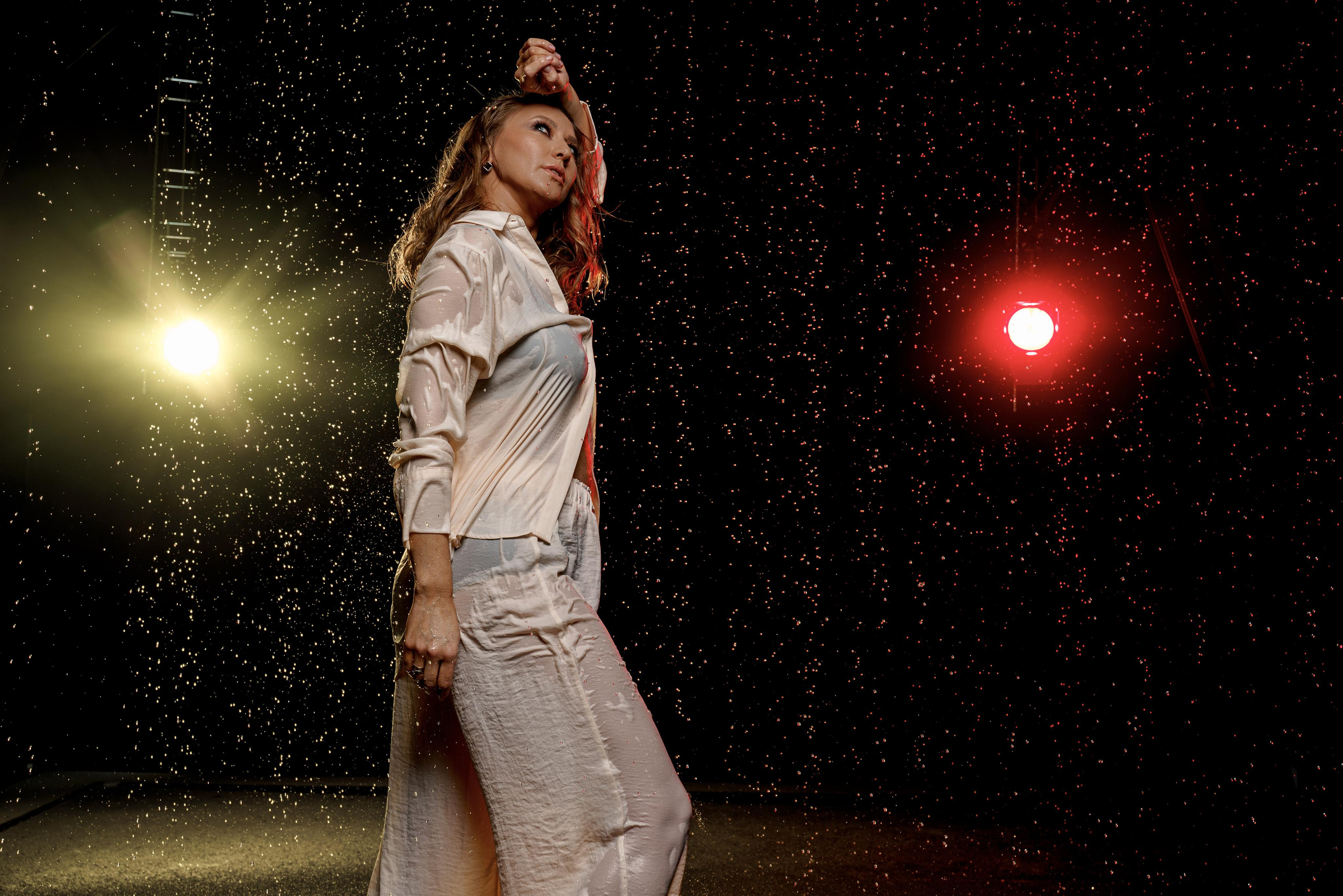 Фотосессия под дождём. Фотограф Ким Наталья в Красноярске