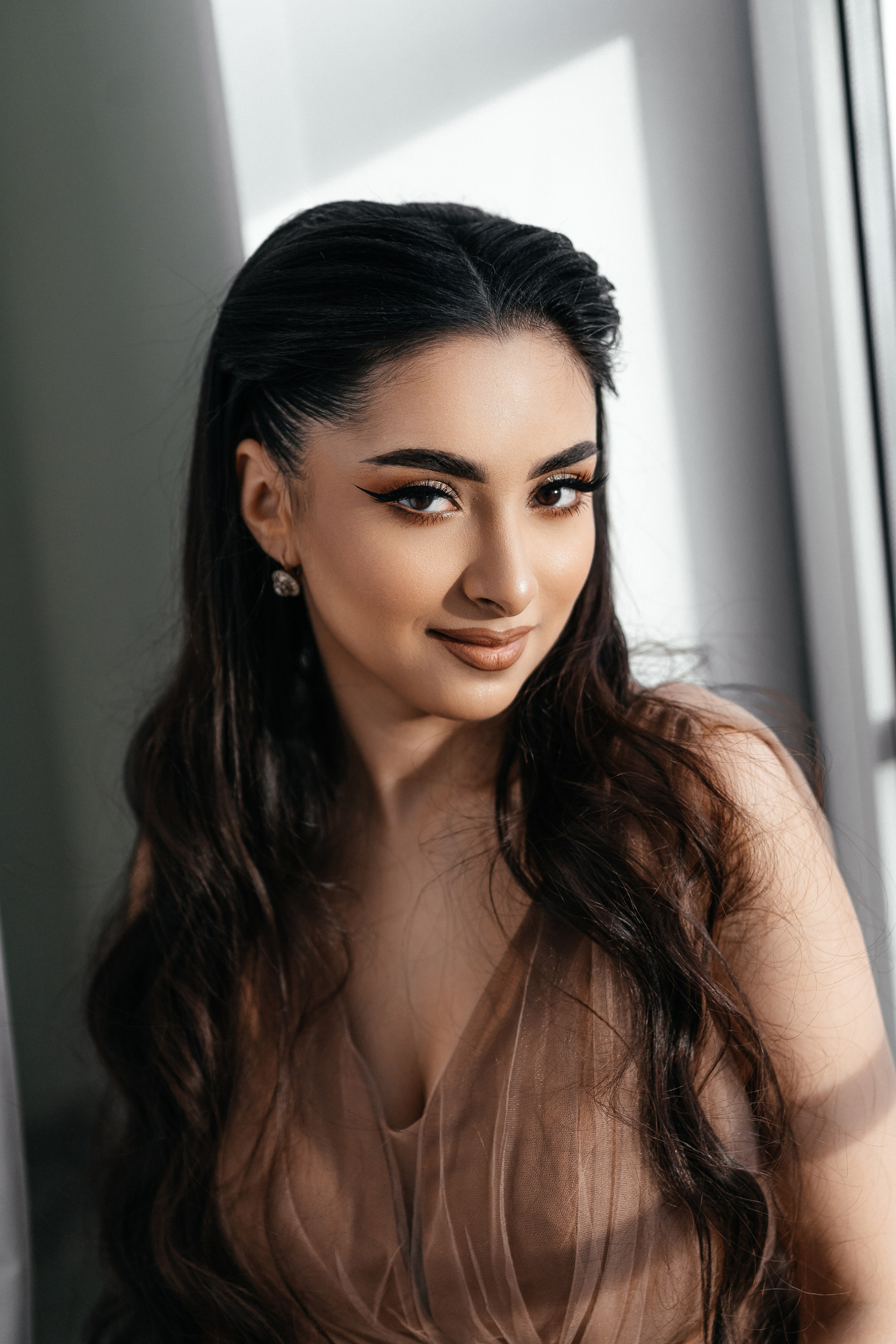 Свадебная фотосессия в студии. Фотограф Ким Наталья в Красноярске