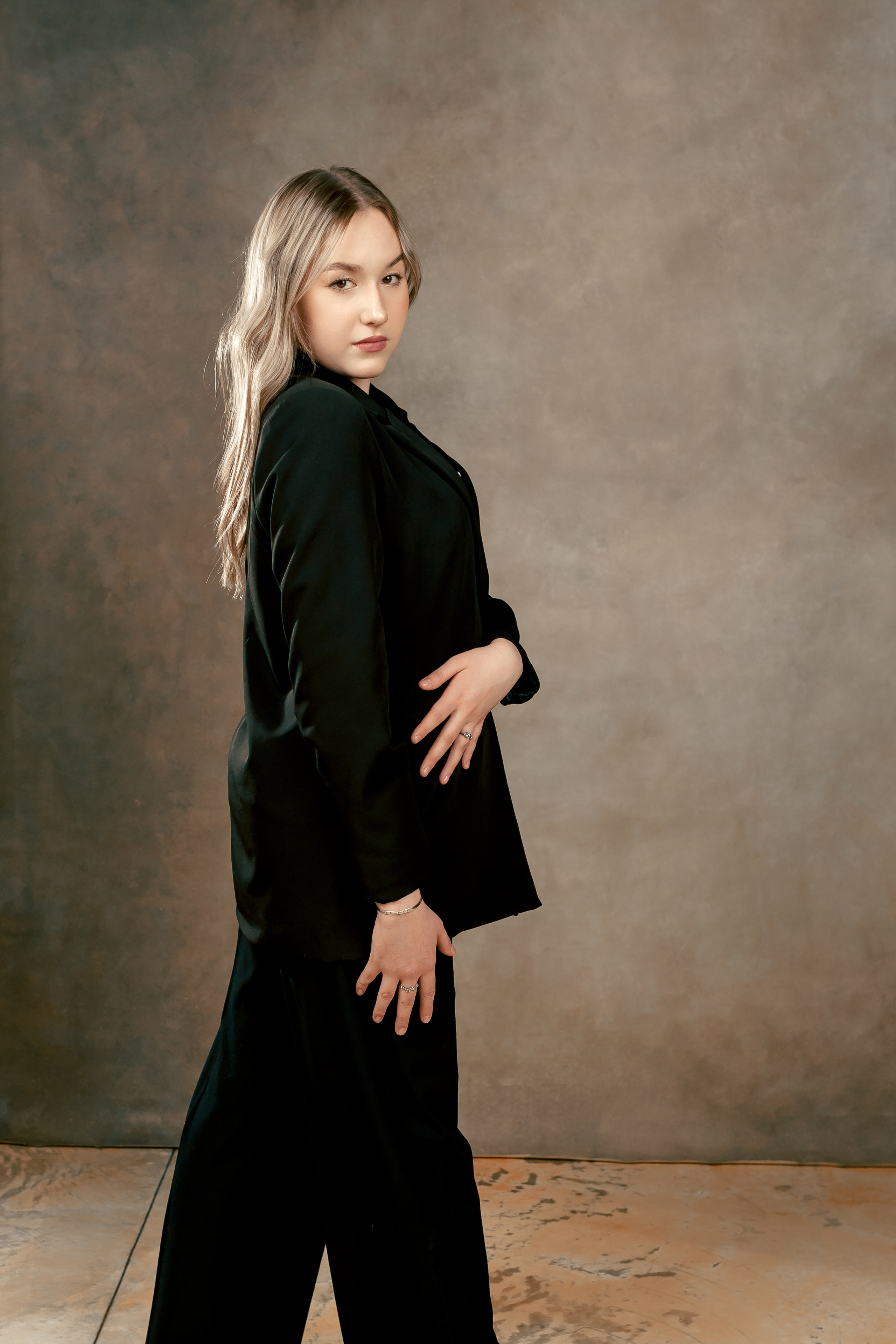 Выпускные альбомы Красноярск. Фотограф Ким Наталья в Красноярске