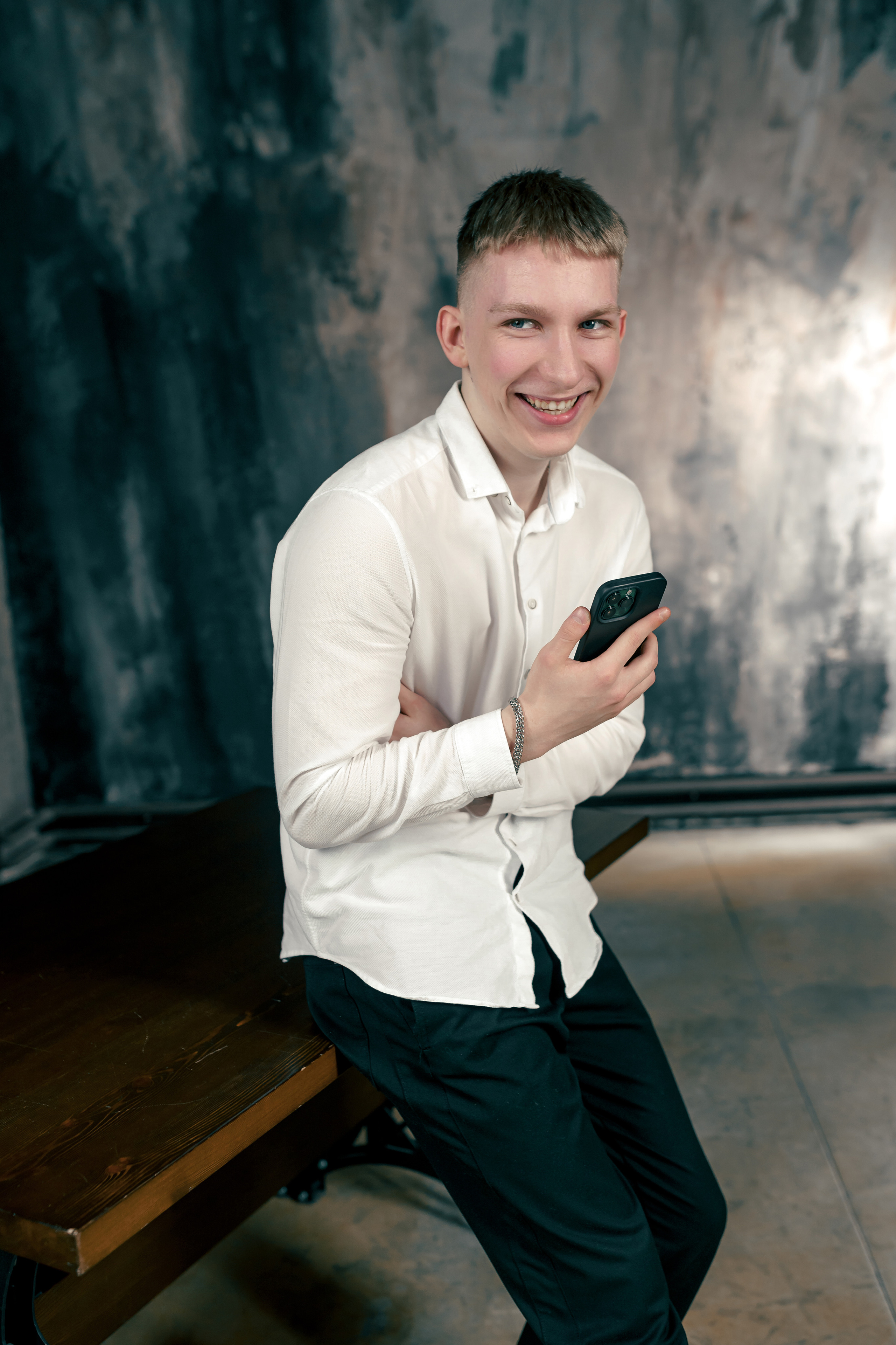 Выпускные альбомы Красноярск. Фотограф Ким Наталья в Красноярске