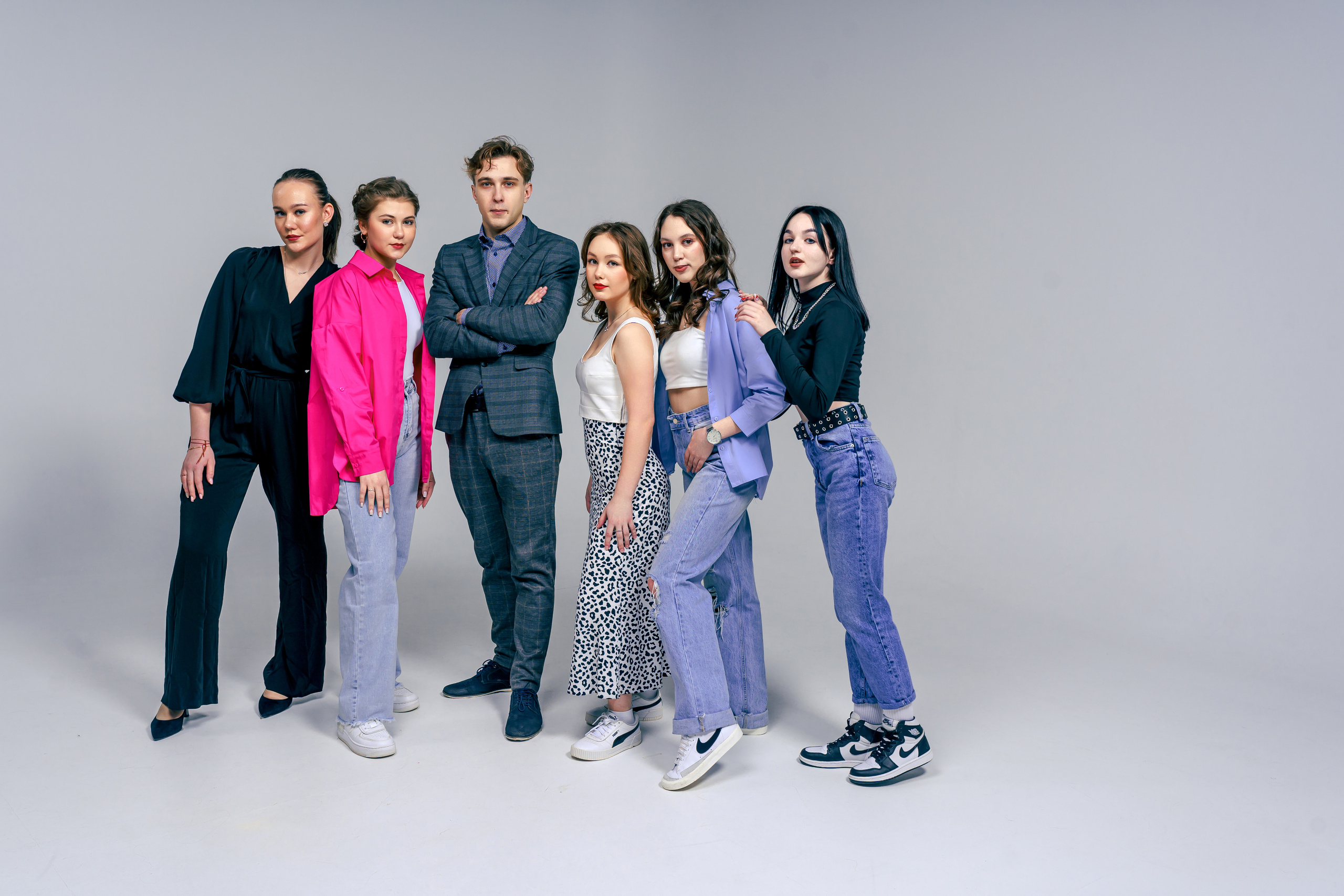 Необычная фотосессия в студии для подростков. Фотограф Ким Наталья в Красноярске