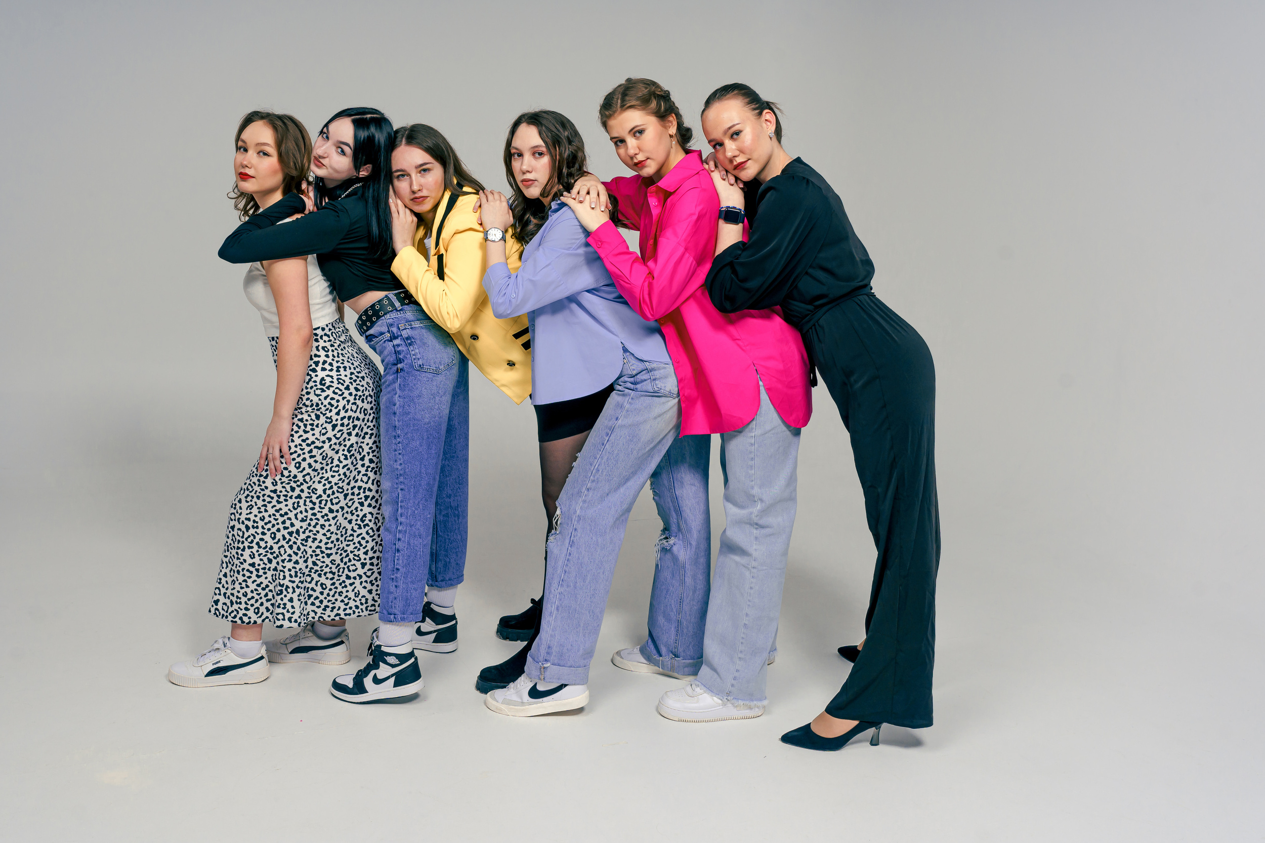 Необычная фотосессия в студии для подростков. Фотограф Ким Наталья в Красноярске