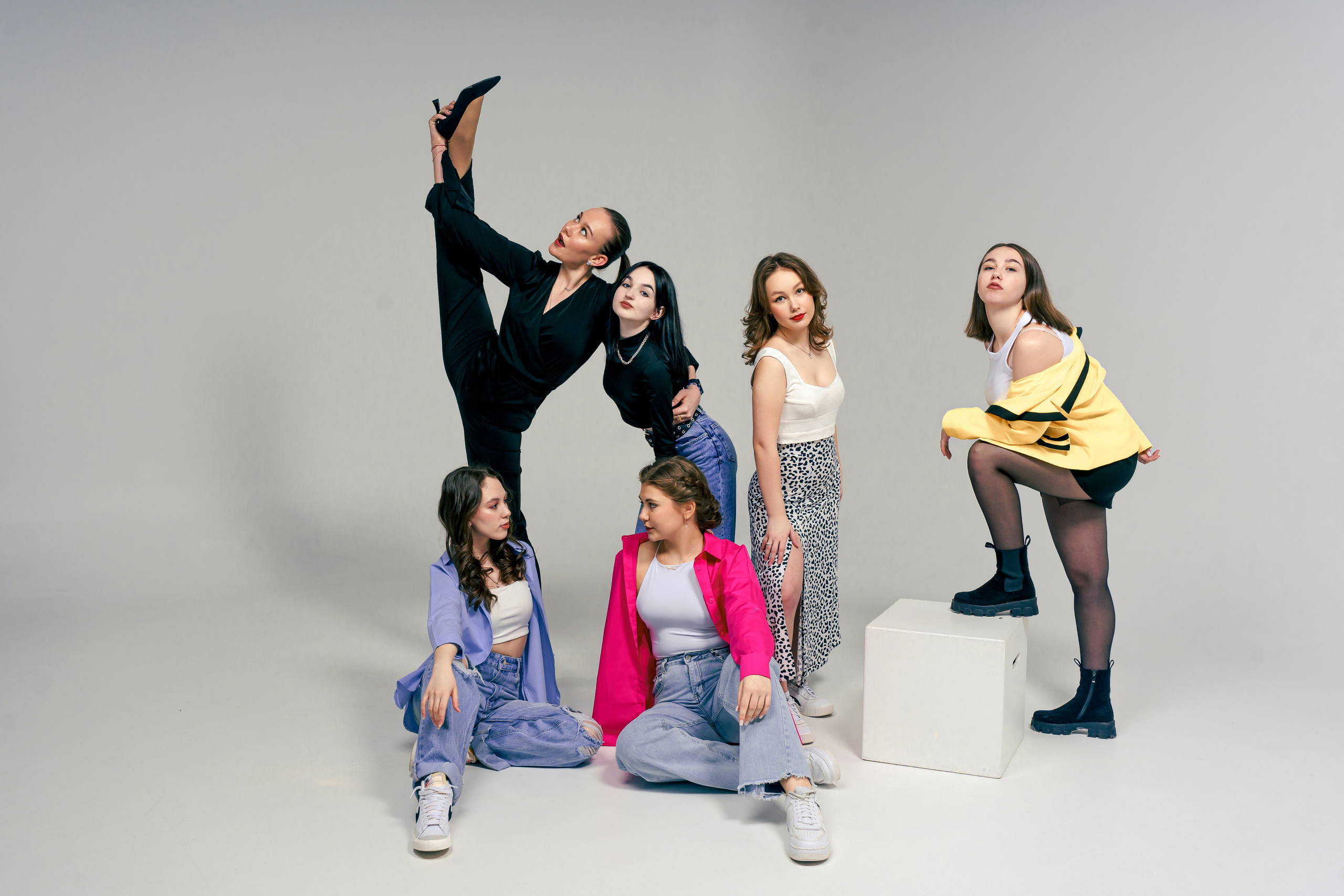 Необычная фотосессия в студии для подростков. Фотограф Ким Наталья в Красноярске