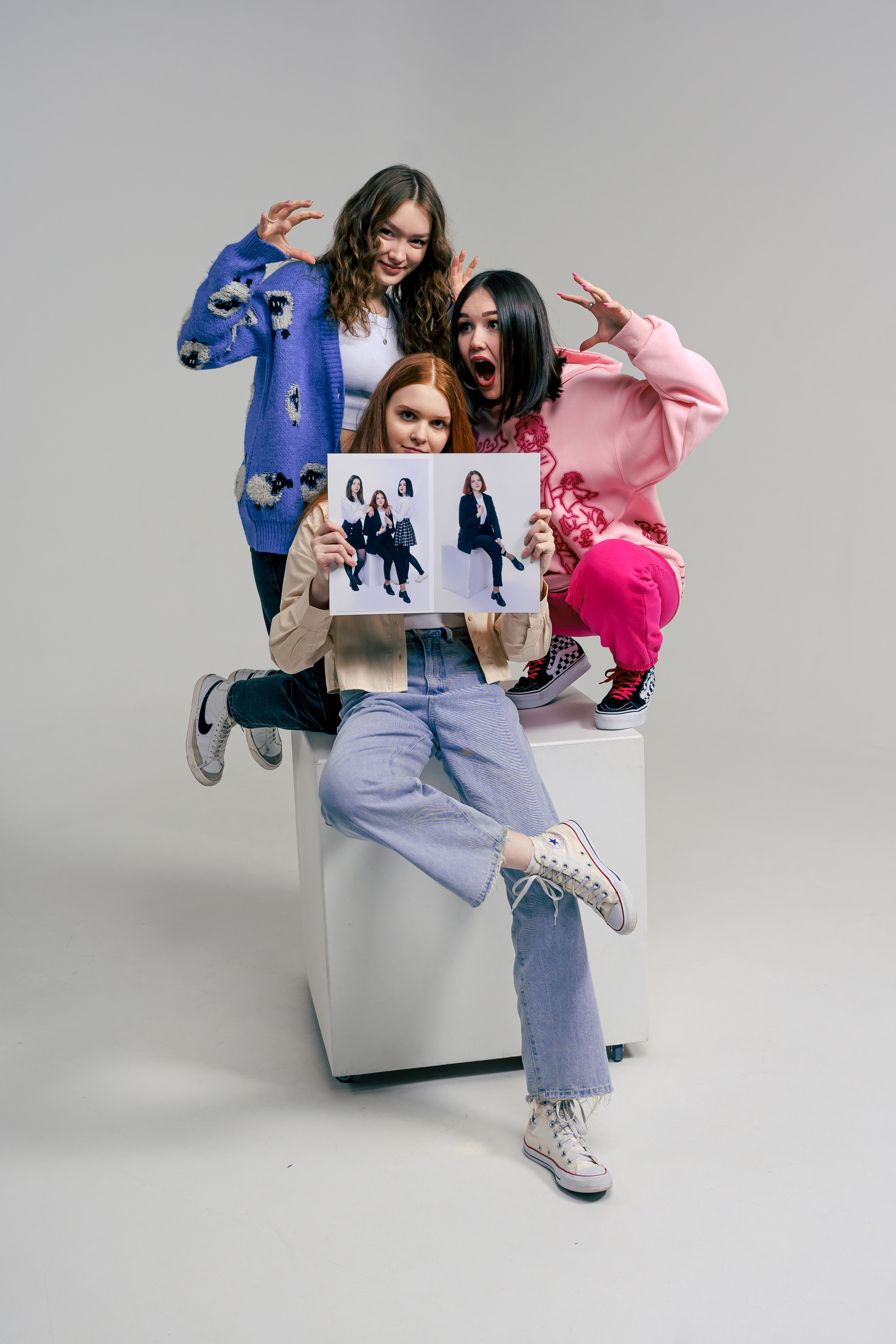 Необычная фотосессия в студии для подростков. Фотограф Ким Наталья в Красноярске