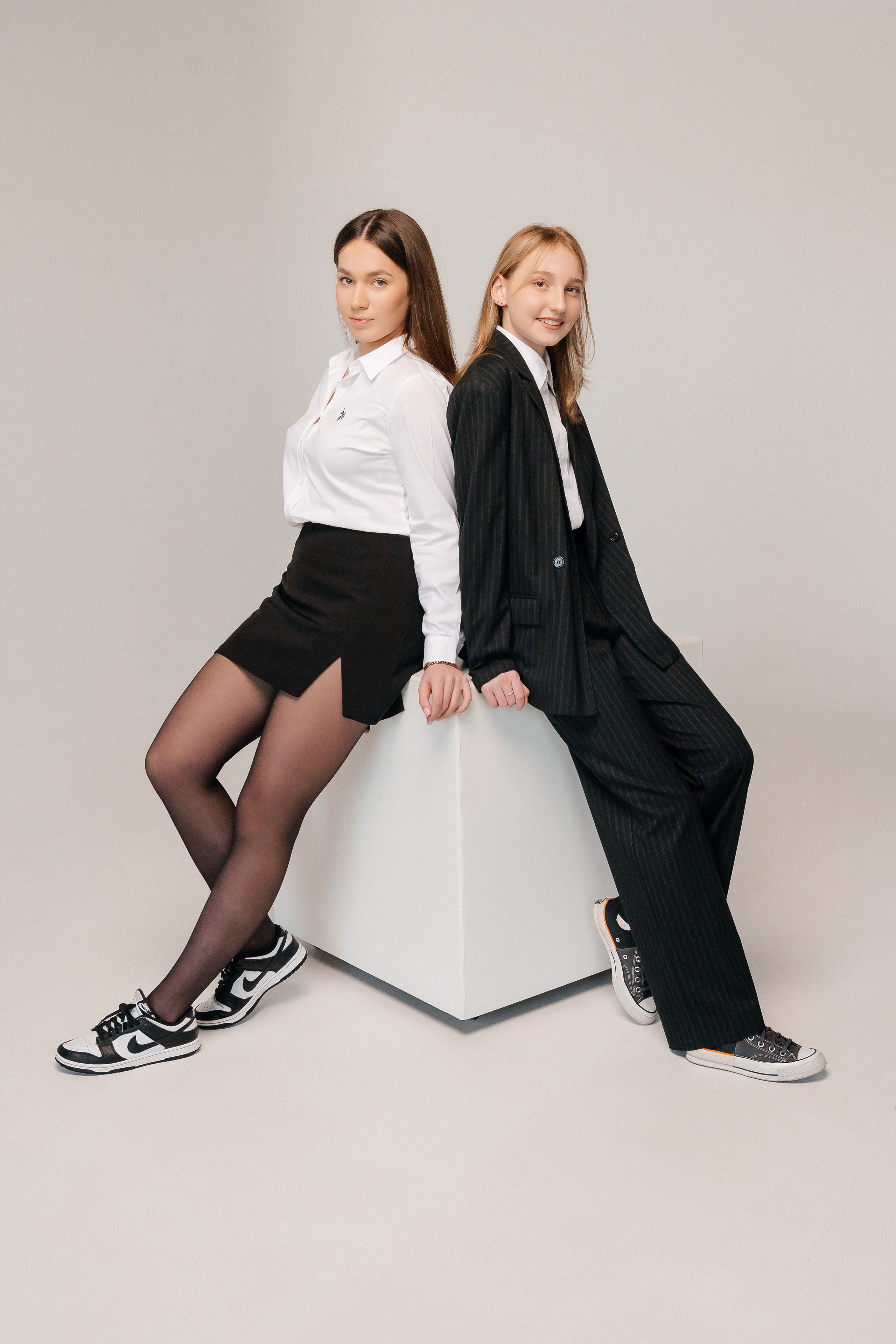 Выпускные альбомы Красноярск. Фотограф Ким Наталья в Красноярске