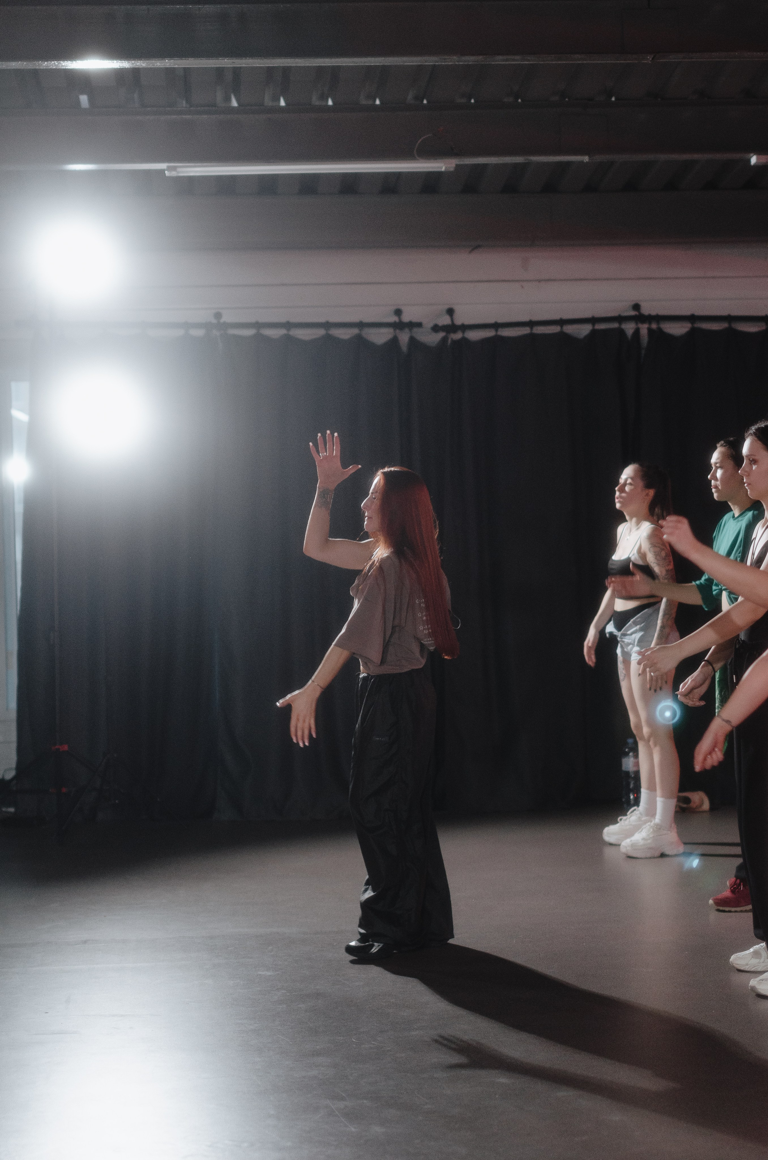 Мастер-классы по High Heels/Girly hip-hop от Оксаны ATTA. Денисова Аля — фотограф для парных съемок и индивидуальных историй в Барнауле