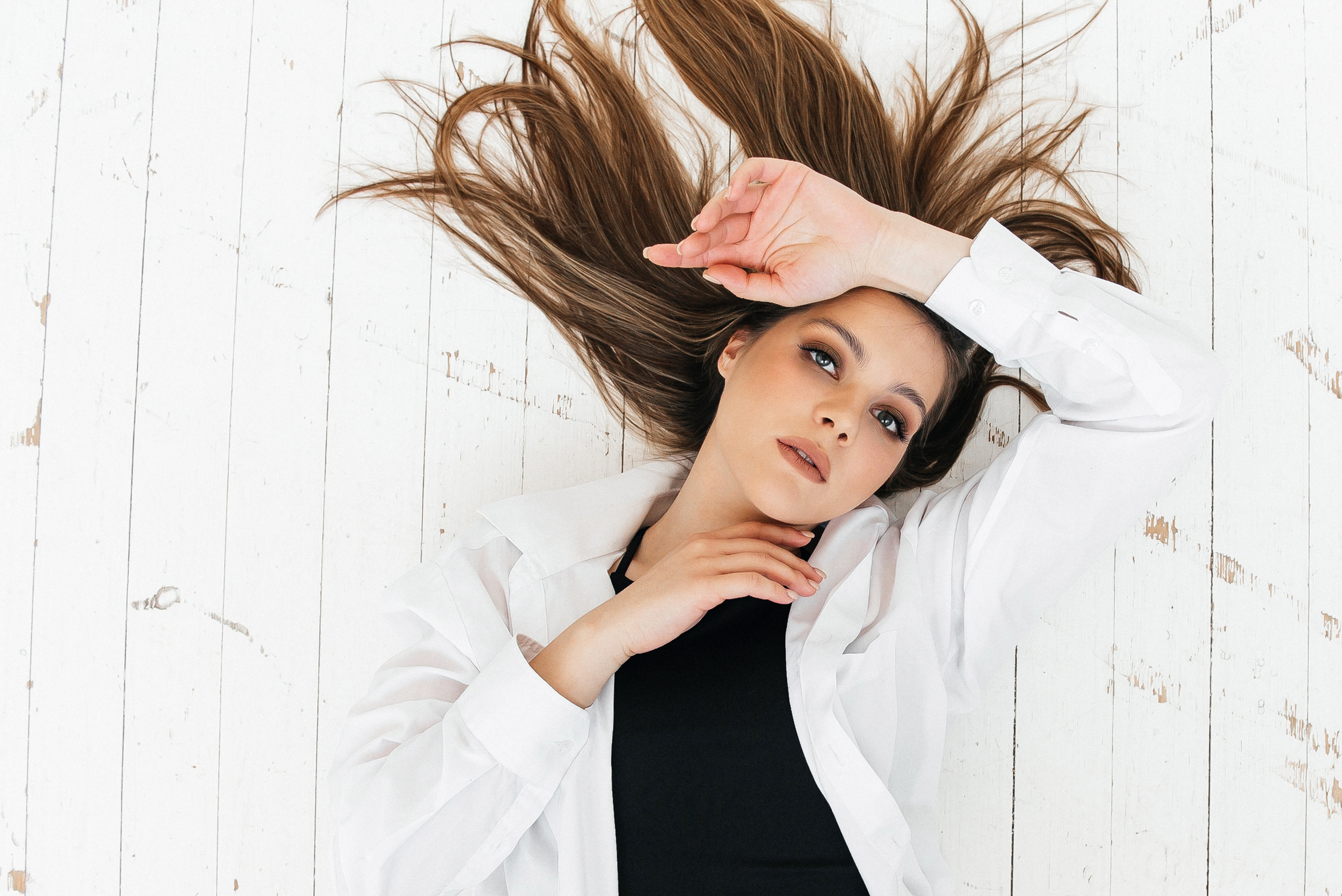 Портреты. Zhulanovilya