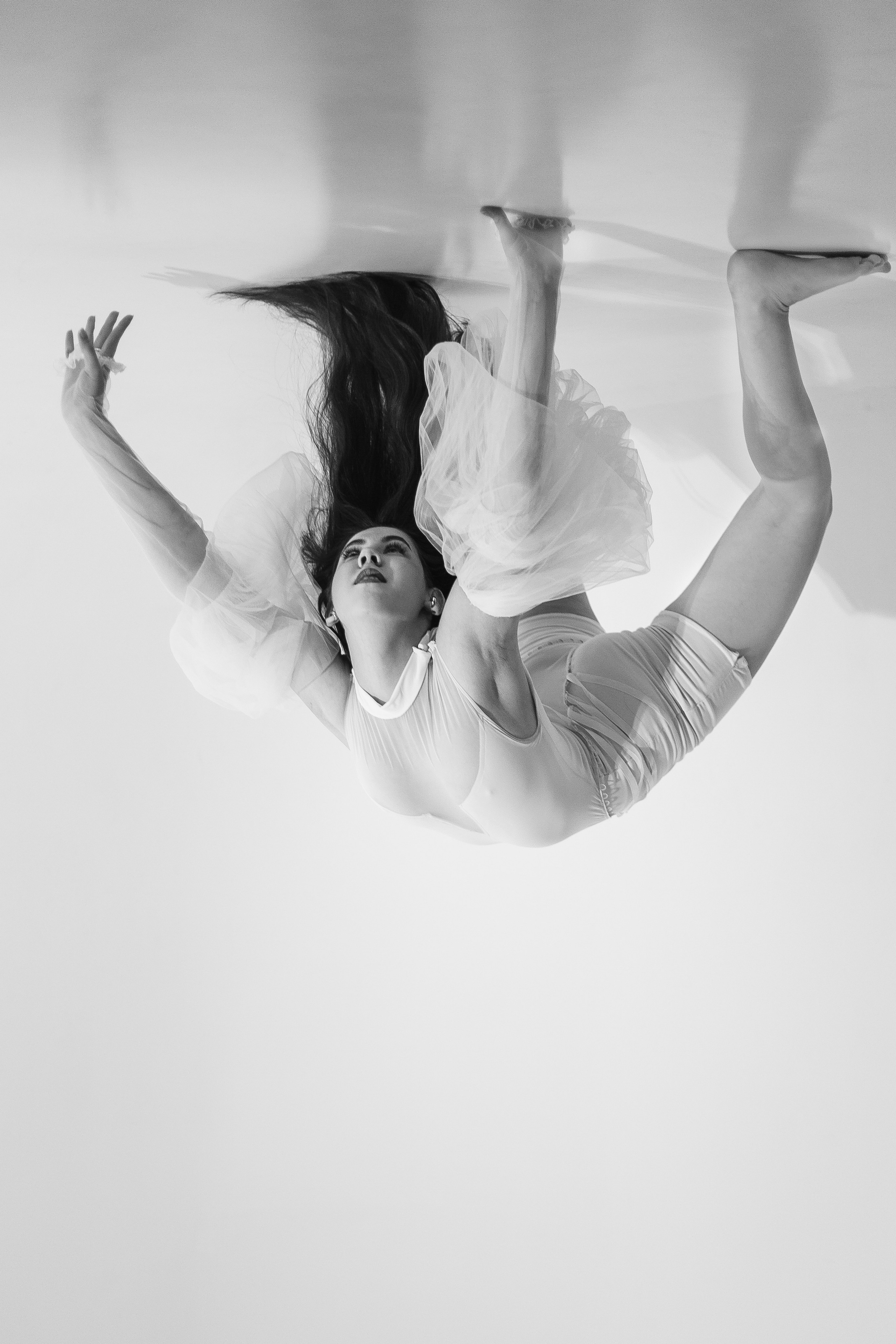 Магия танца: Солнце и Вода. Арт-фотограф Крис Л. в Тобольске: портрет, семейные, свадьбы