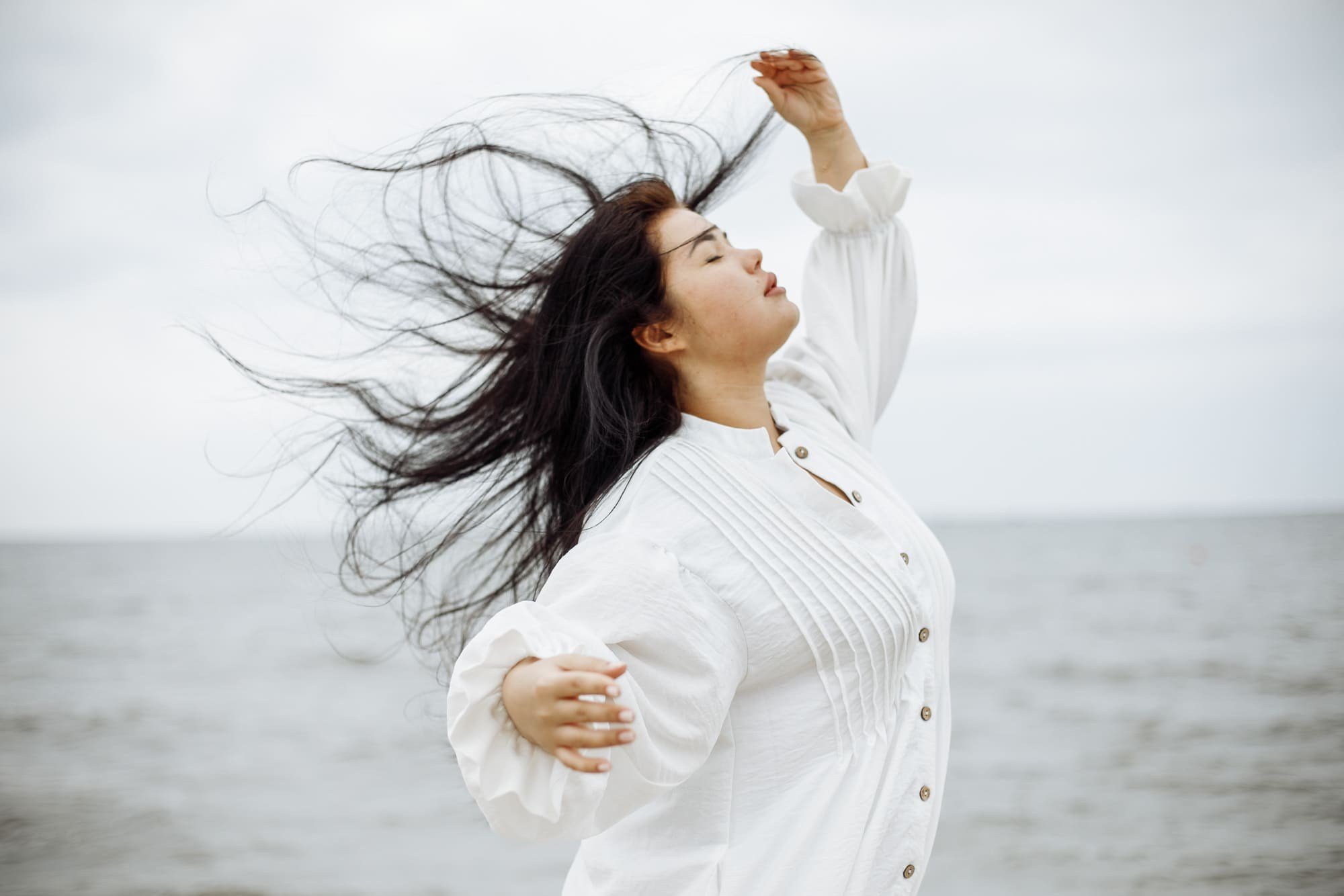 Фотосессия на заливе. Юлия Лисняк, контент-фотограф в Санкт-Петербурге