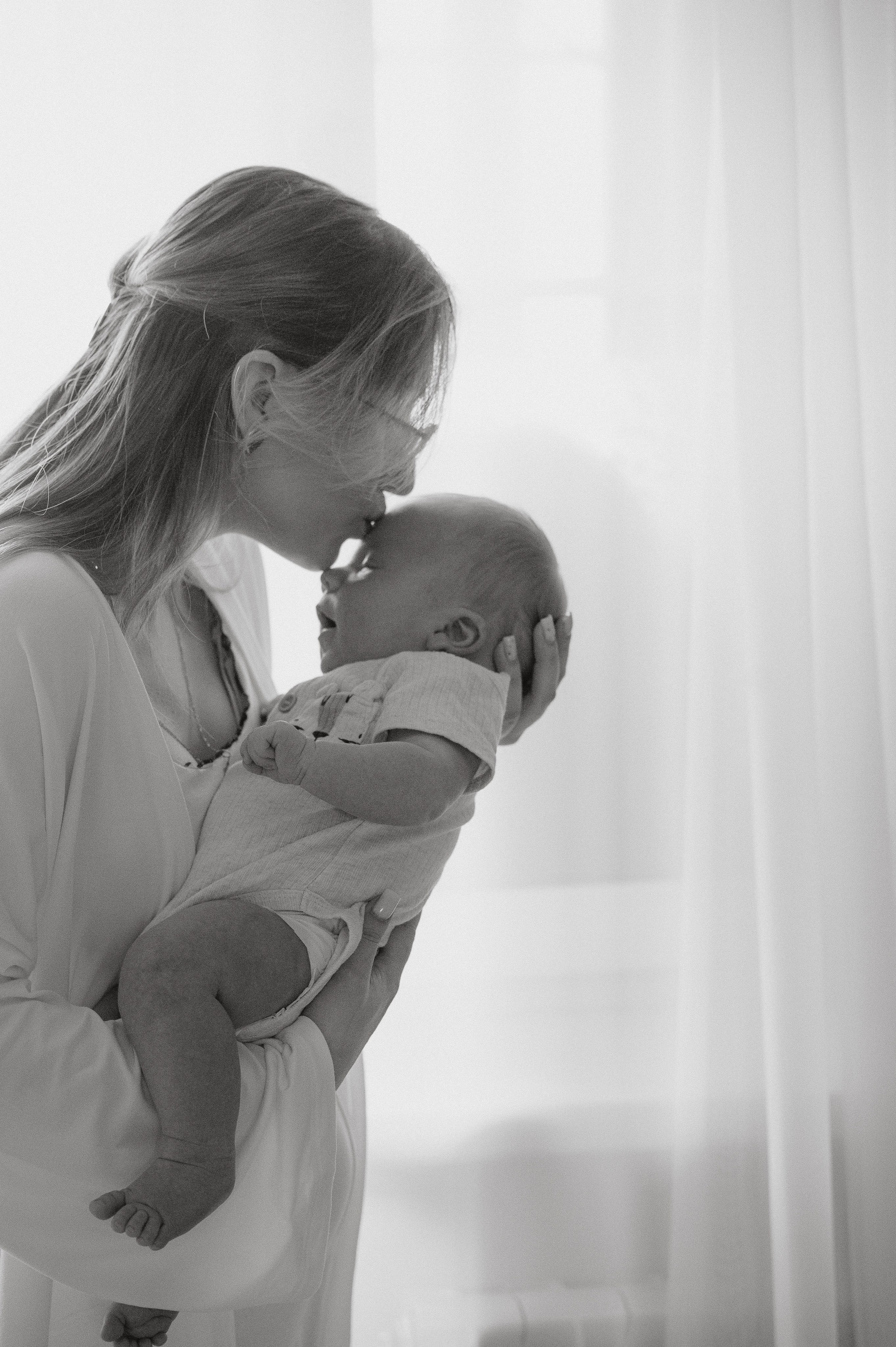 Иван, Ксения и Лев. Фотограф беременности и семьи, домашние съемки, Ньюборн