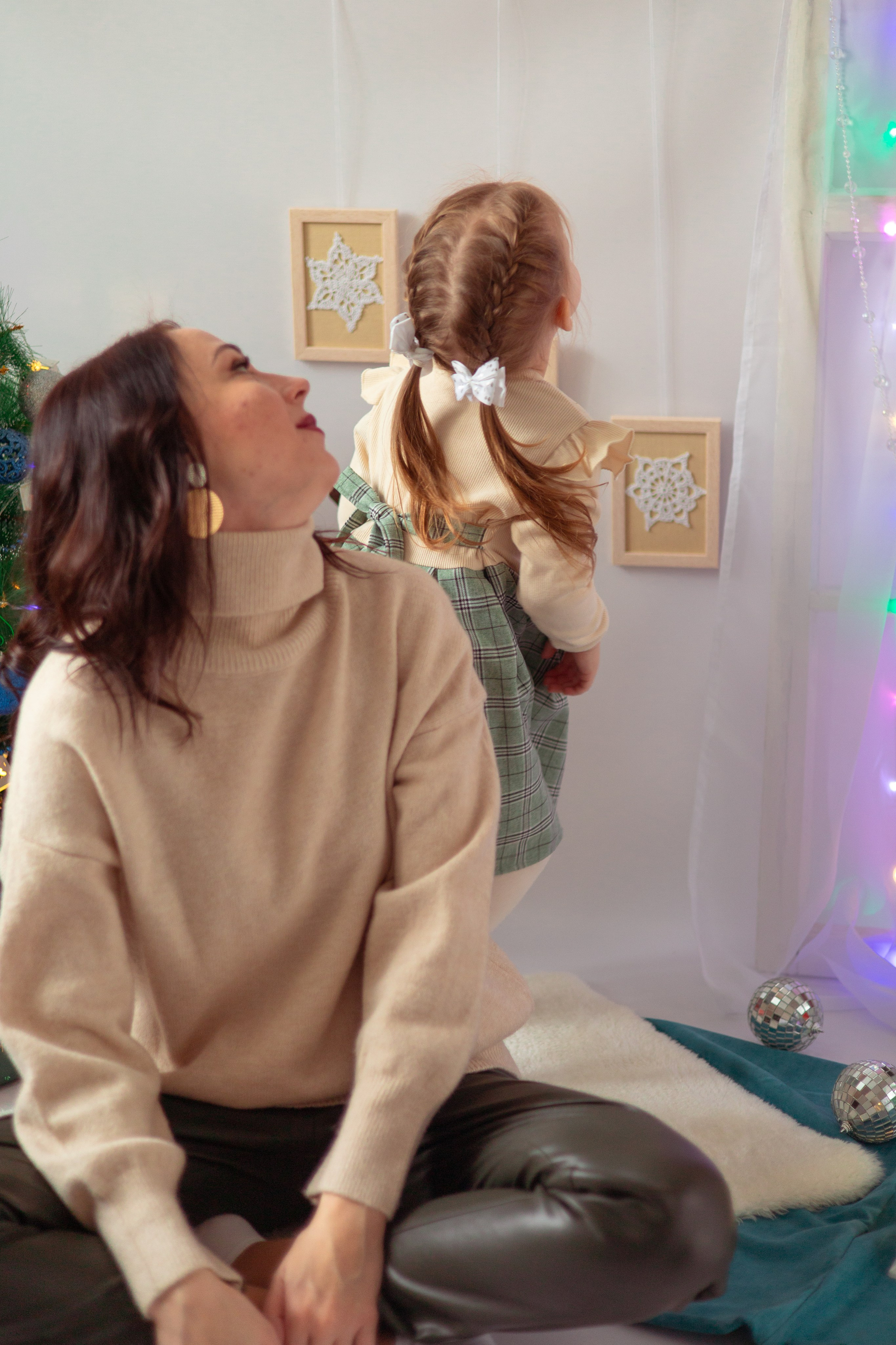 Полина с мамой. Семейный и детский фотограф в Михайловке Татьяна Лестьева