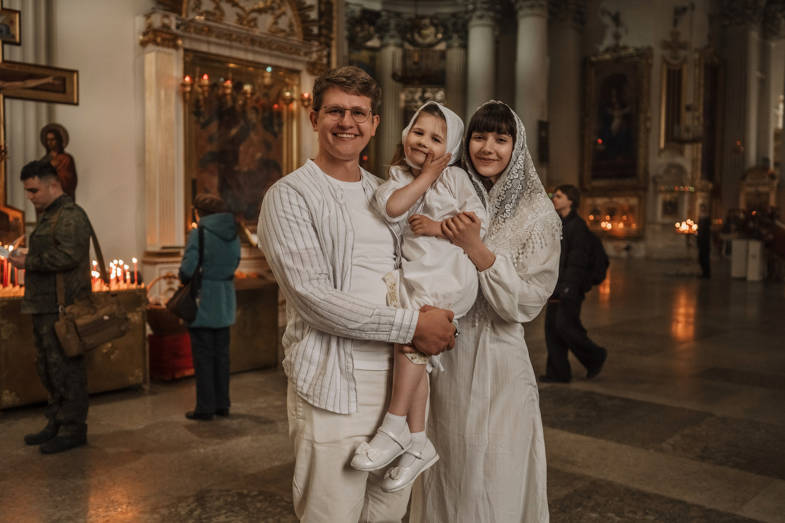 Аня и Лиза — Троицкий собор. Семейный фотограф/ фотограф на крещение в Санкт-Петербурге Дьяконова Валерия