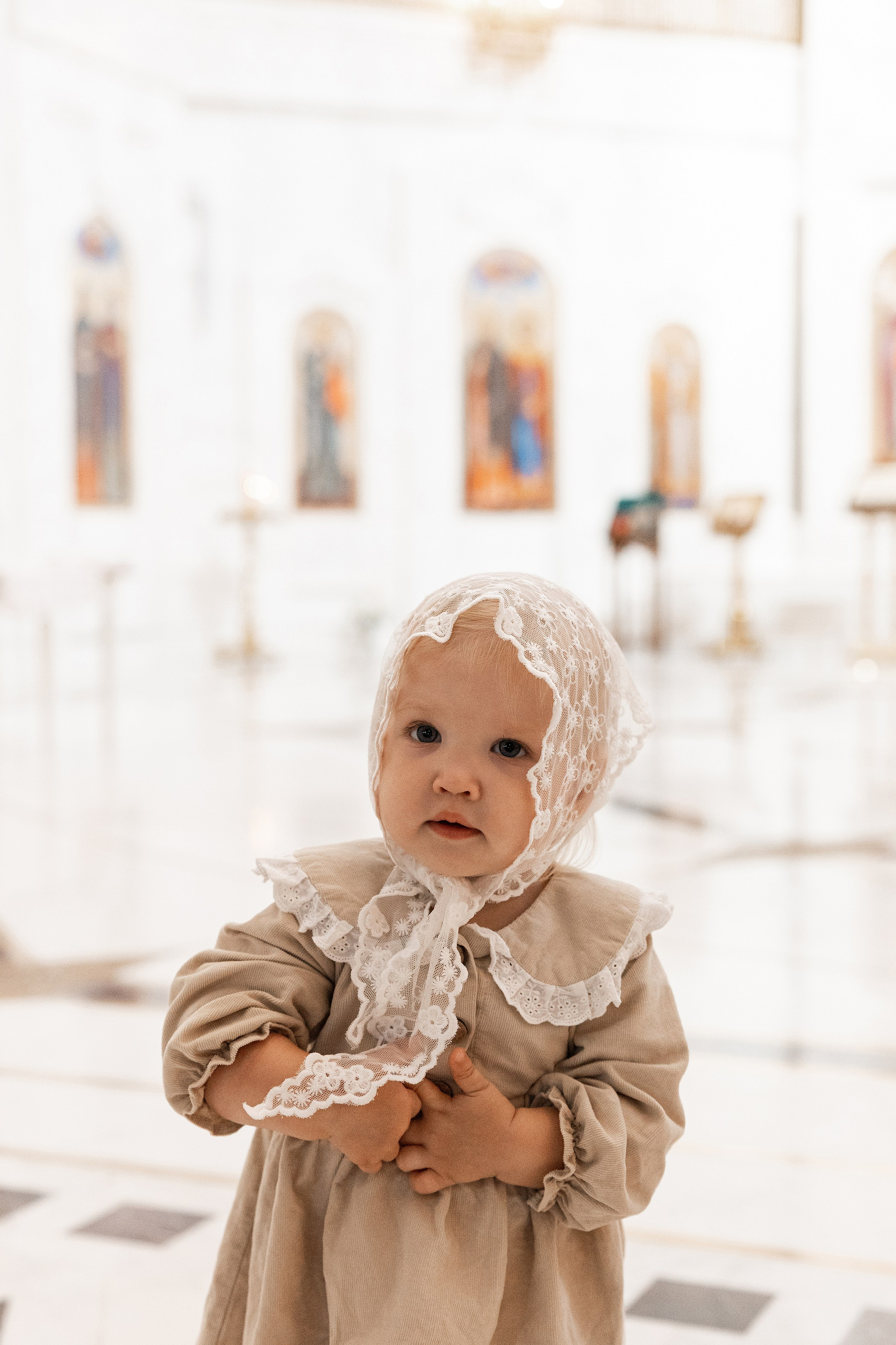 Крещение Аделины. Фотограф Крещение, Выписка москва