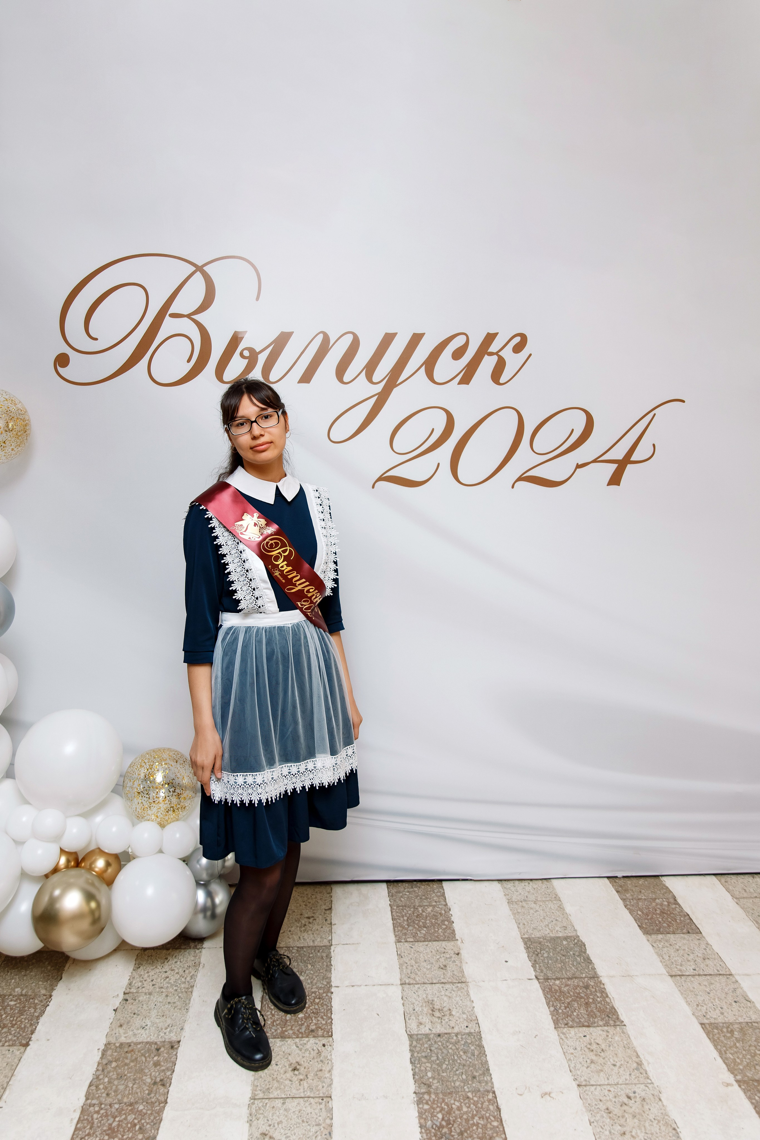 11 класс Последний звонок. Фотограф Любовь Корниенко, Примоский край