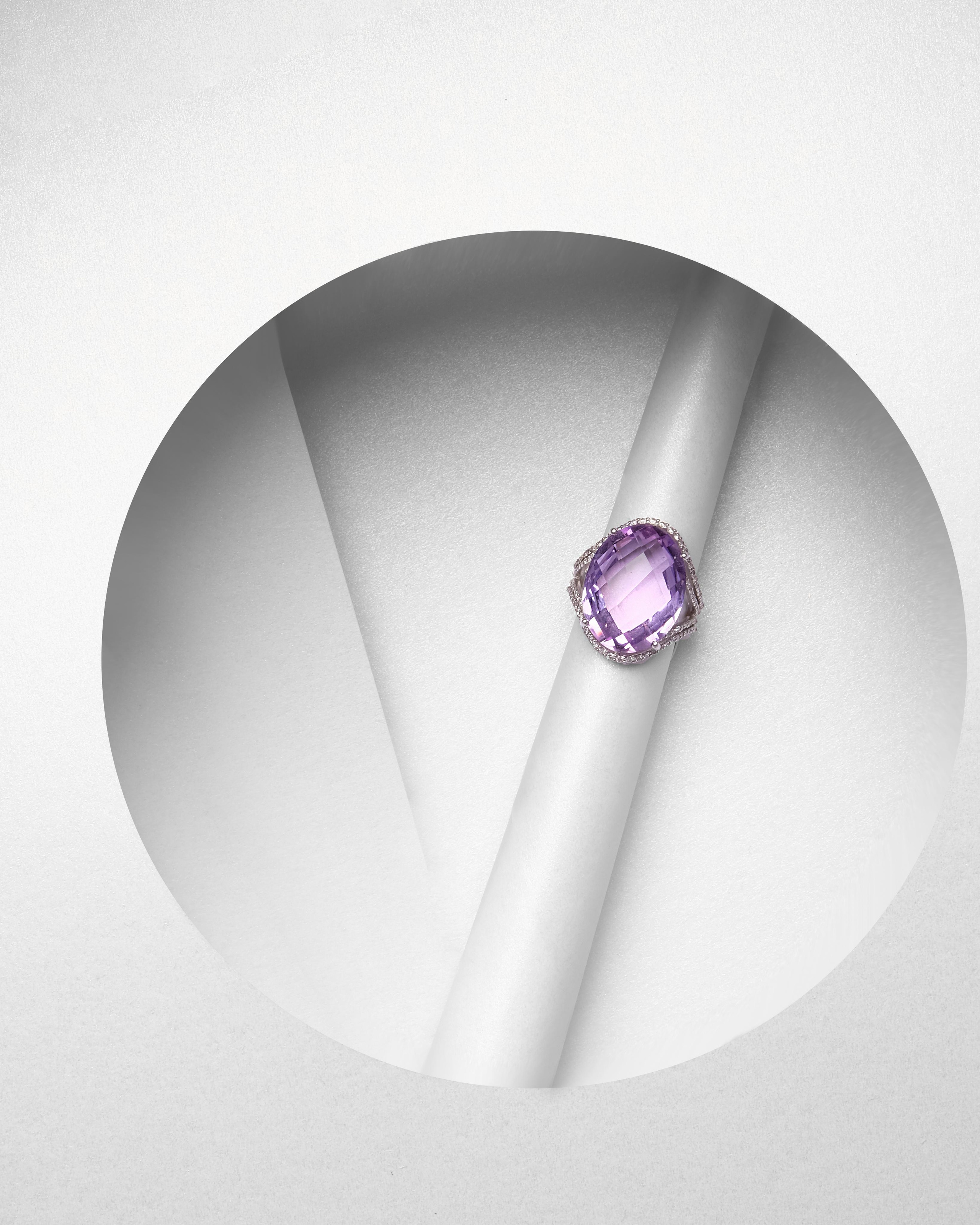 Ювелирный фотогрф. Контент Предметный фотограф Саратов, контент для бизнеса, съемка для брендов, предметные фотосъёмки в Саратове. Елена