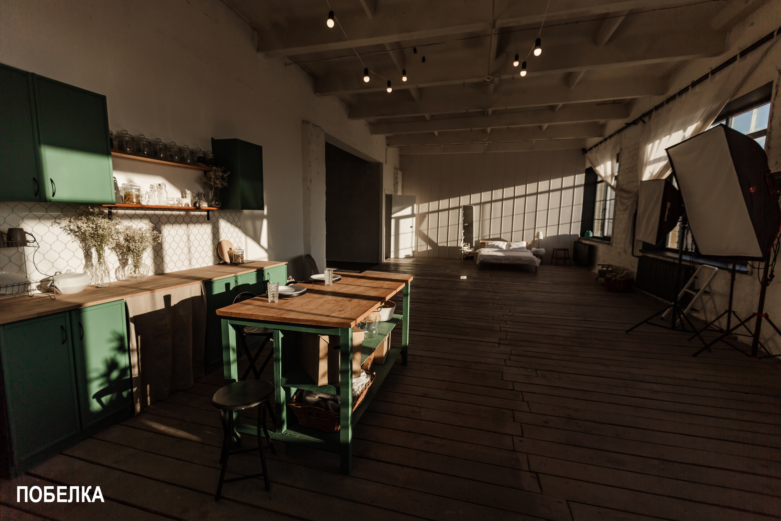 Студия с кухней. Контент Предметный фотограф Саратов, контент для бизнеса, съемка для брендов, предметные фотосъёмки в Саратове. Елена