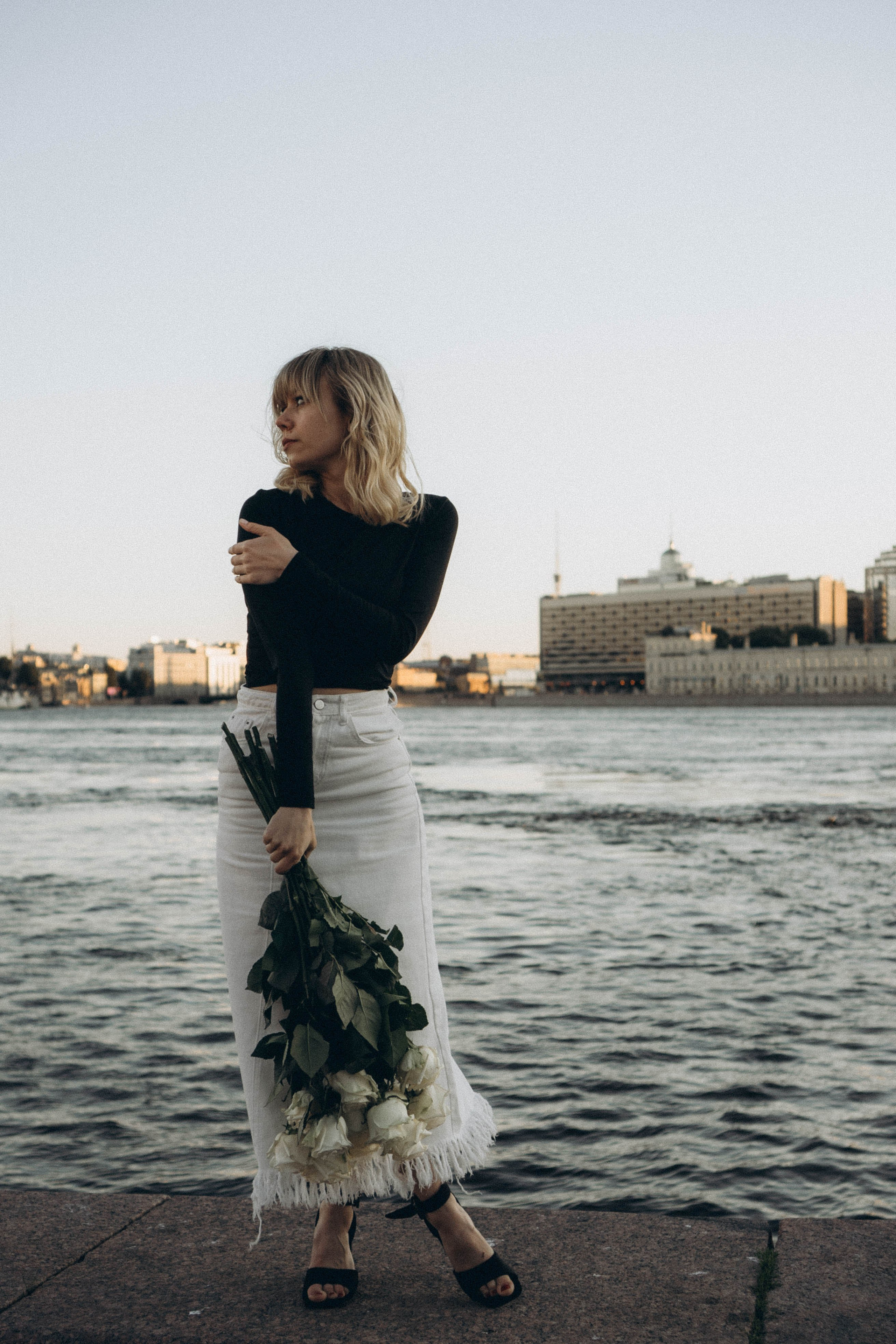 ПРОГУЛКА ПО ГОРОДУ В БЕЛЫЕ НОЧИ (другой вариант). Профессиональный фотограф, Санкт-Петербург — Виктория Богомолова