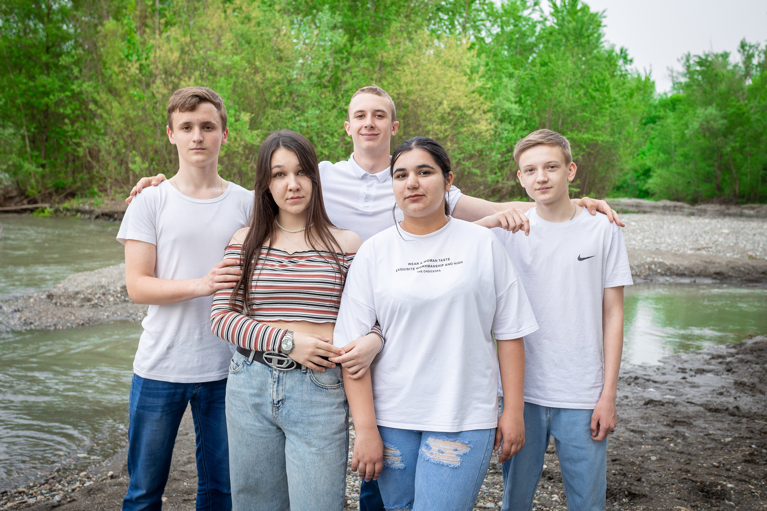 Уличная фотосессия на выпускной альбом. Выпускные альбомы Майкоп, Краснодар Елена Золотарева