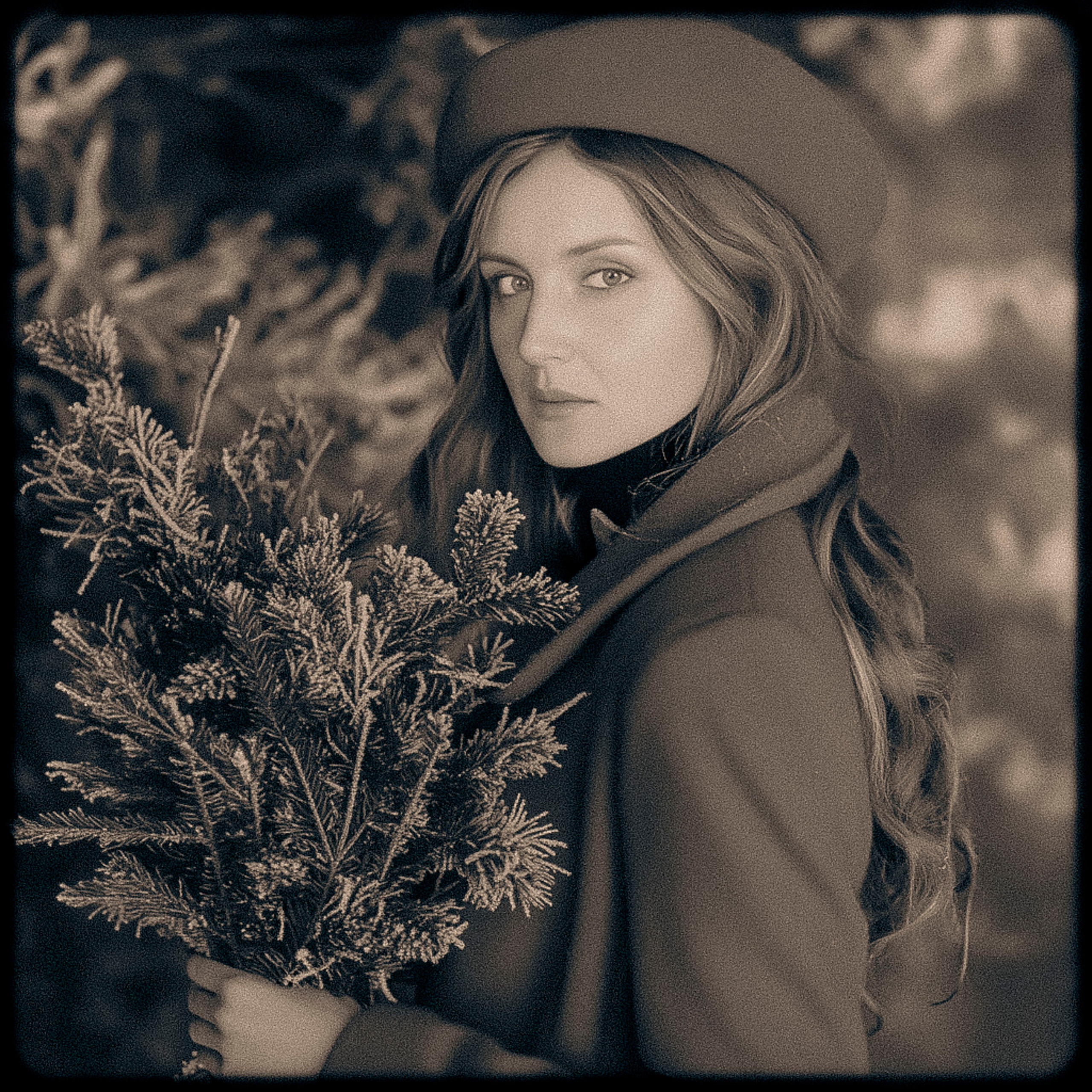 Нейрофотосессия для себя. Девушка с елочкой. ФотоХудожник Харитонова Ирина г. Санкт-Петербург