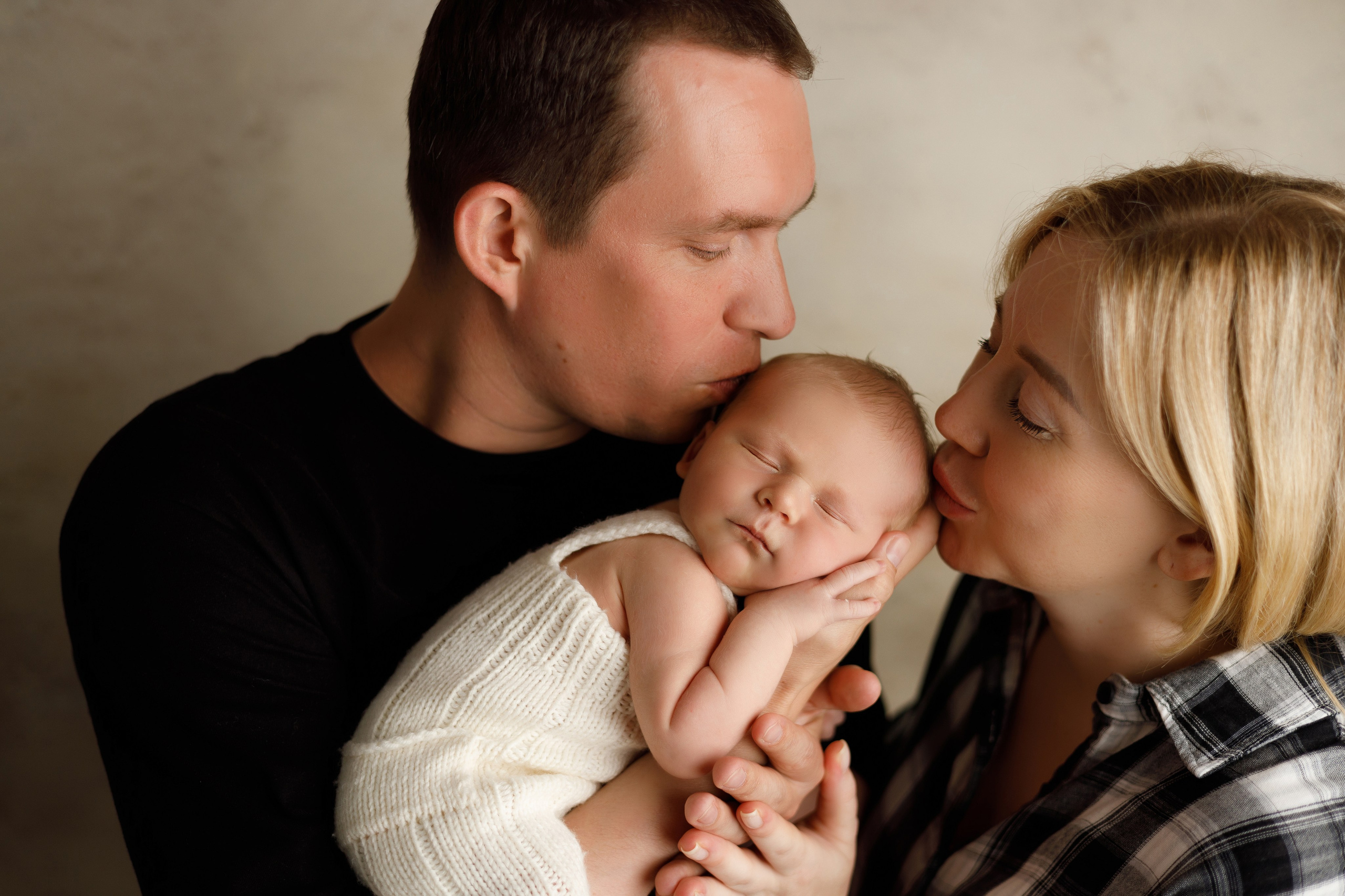 Лев пакет Малыш и семья с фотокнигой. Фотограф новорожденных ньюборн newborn в Краснодаре Алена Гребенькова