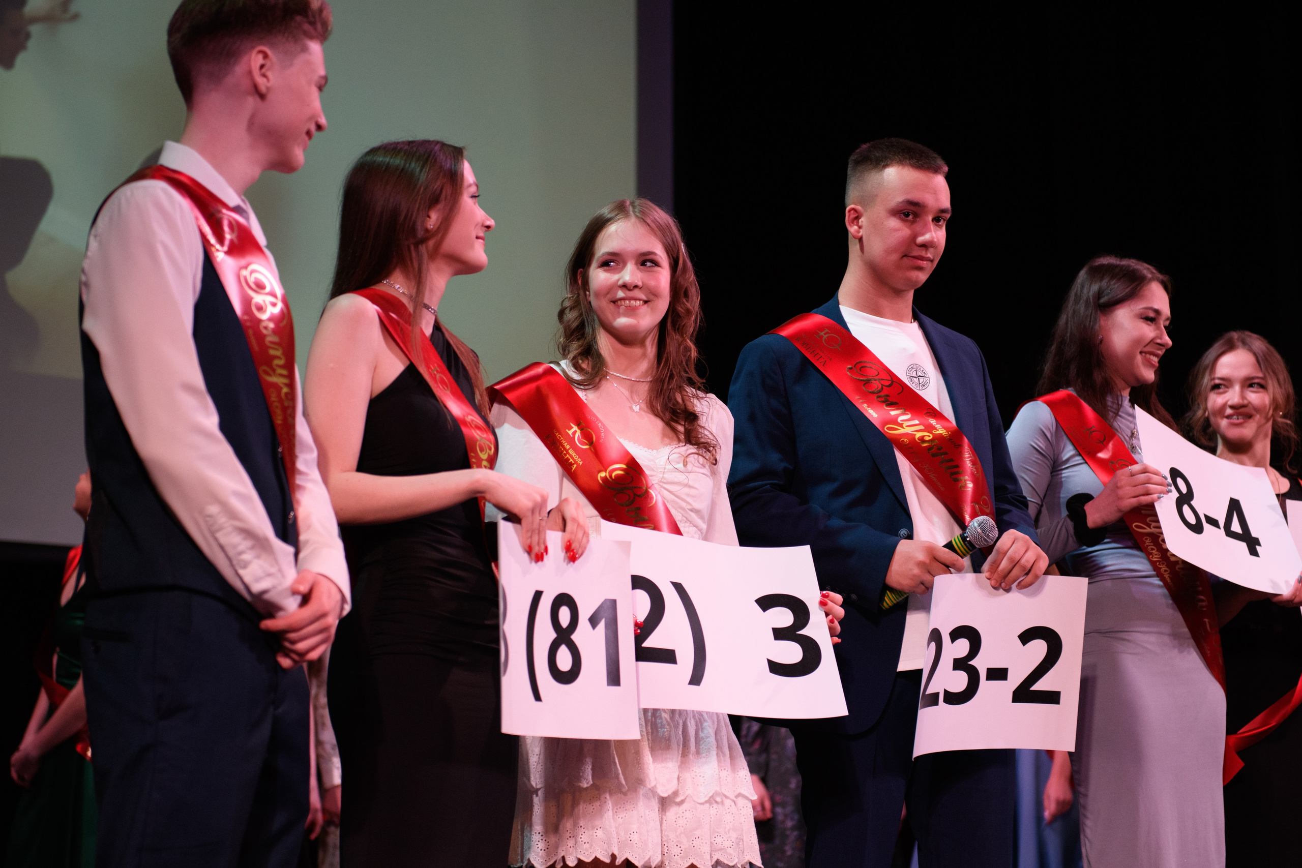 Фотосъёмка торжественного вечера выпускников. Организация и проведение фотосъемок в Санкт-Петербурге. Фотограф Смирягин Илья