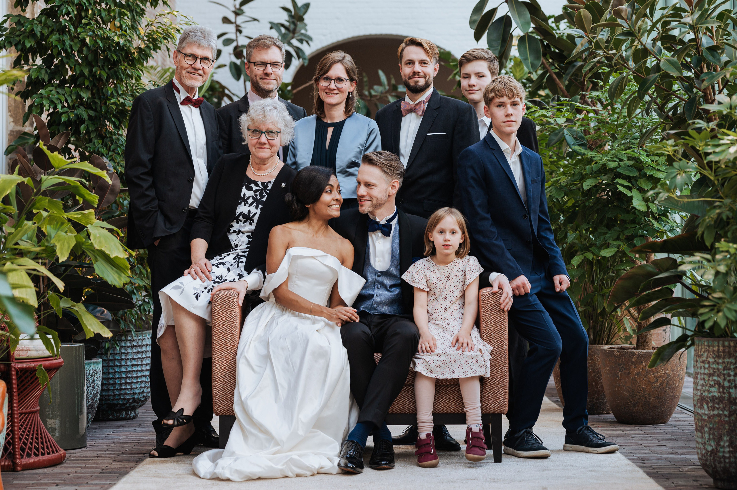 …Whimsical love. Golden Moments Editing — We do Wedding’s Retouch and Video Editing