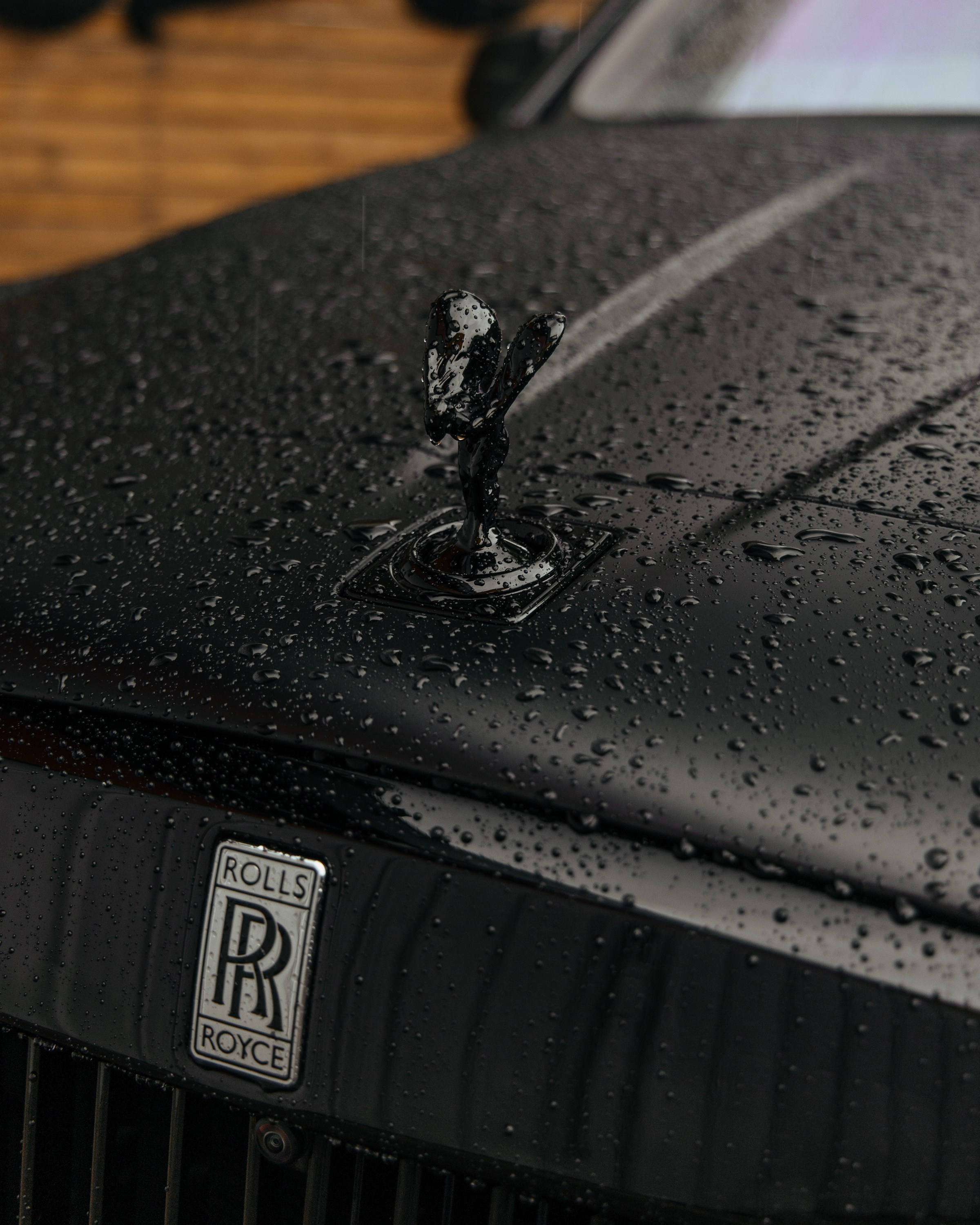 Rolls-Royce Cullinan оклейка в матовый полик, полный антихром. DeLorein