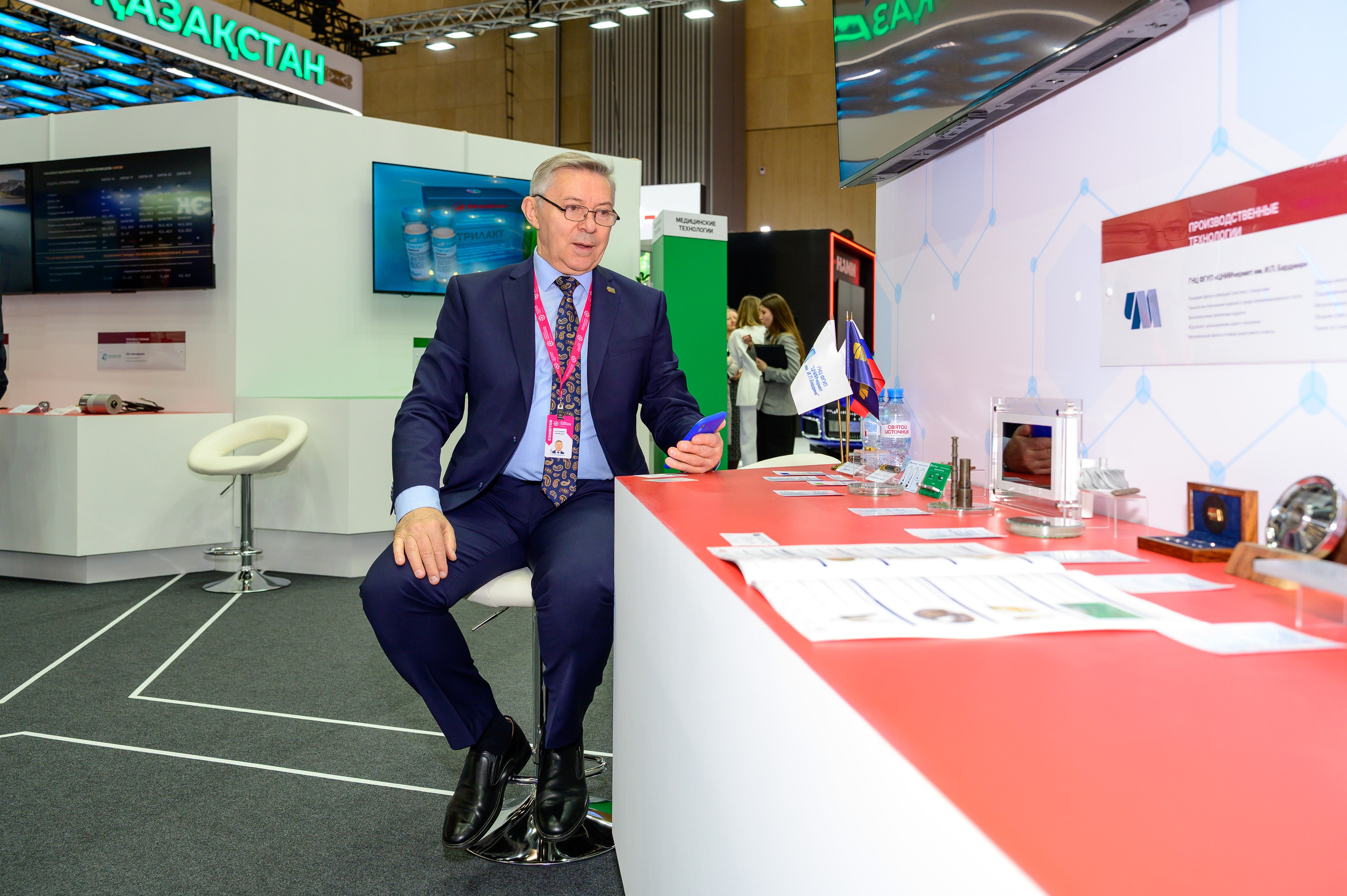 BigindustrialweekBelarus. Фотоуслуги, услуги фотографа, фотографирование важных событий