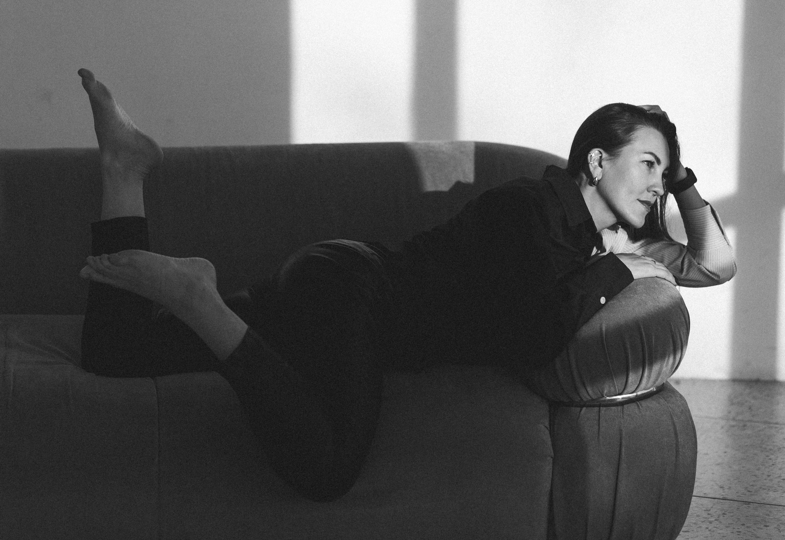 Студийные съемки в ч/б. Женский фотограф в Москве Рина Леонтьева