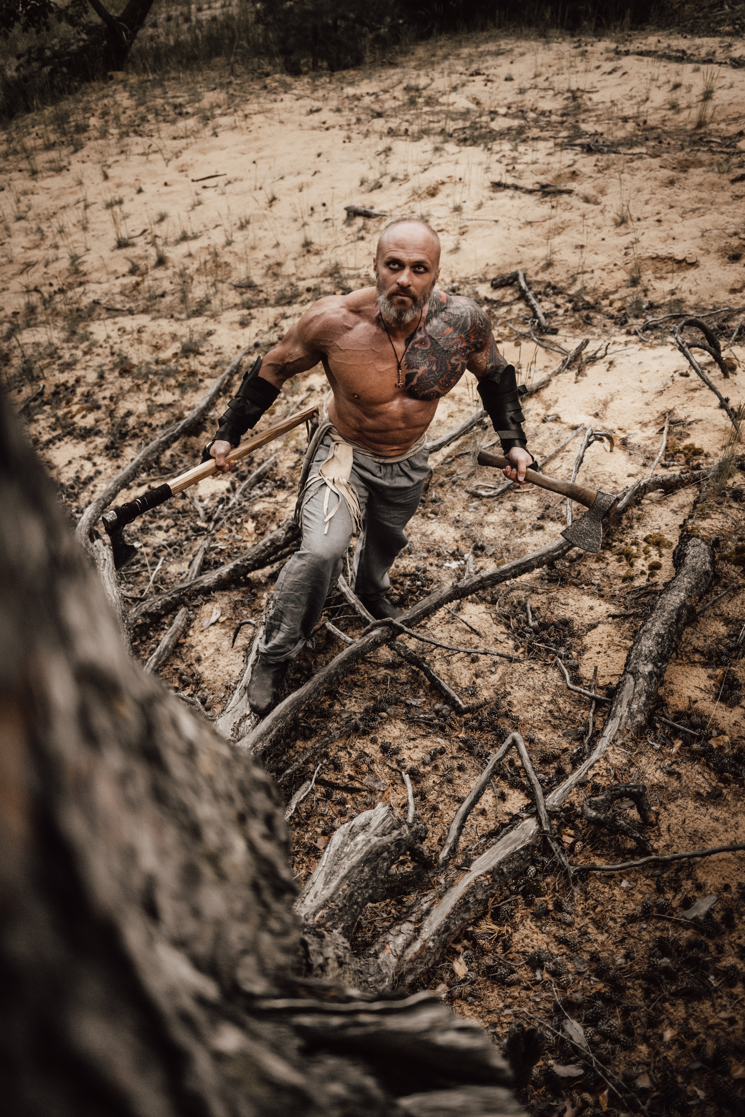 vikings viking Семейная фотосессия в стиле викинги. Ночная фотосессия с дымом и огнем.