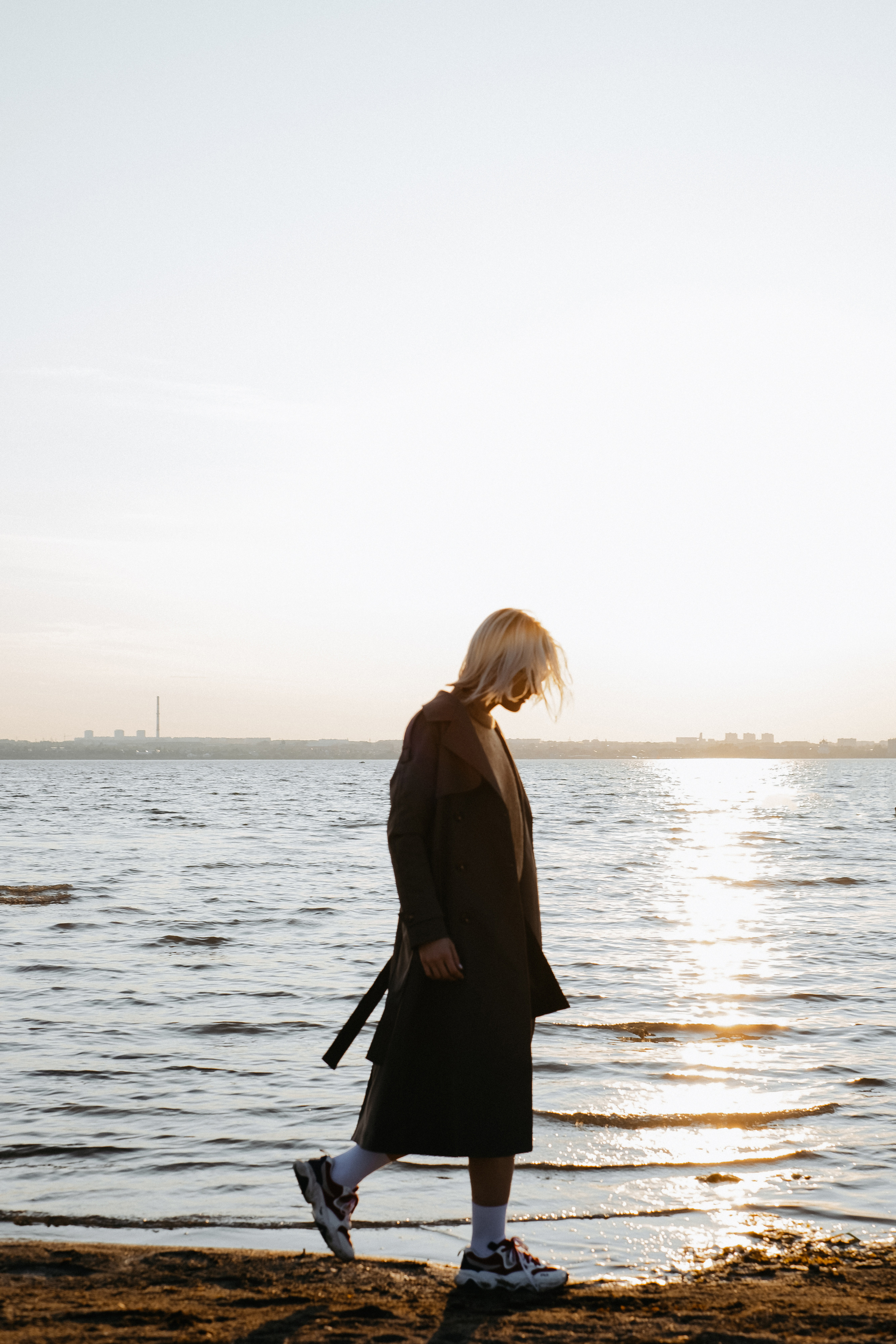 Маша. Не смотри на других, смотри внутрь себя