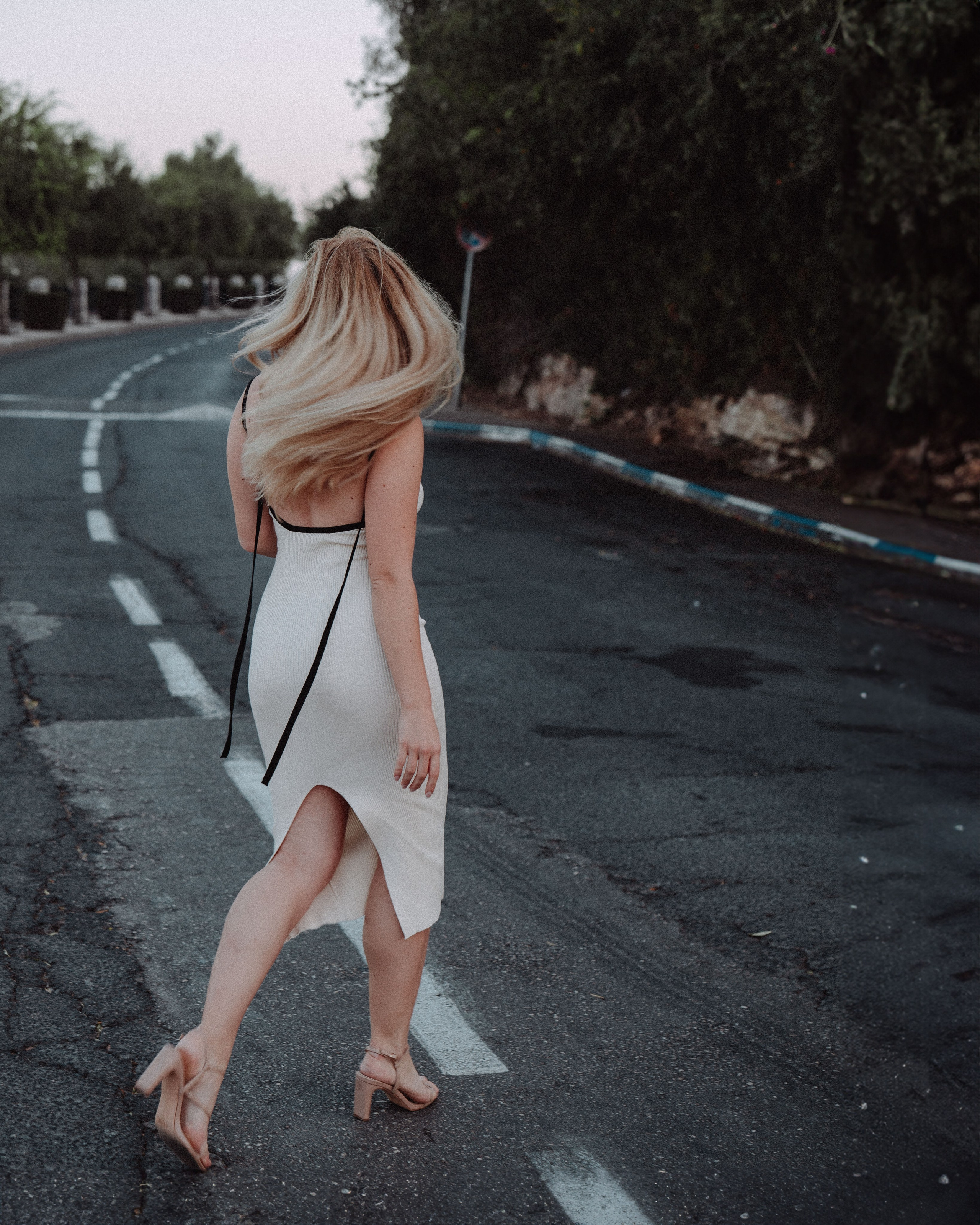 В цветущем саду. Портретный и свадебный фотограф в Москве Финкельштенй Анна