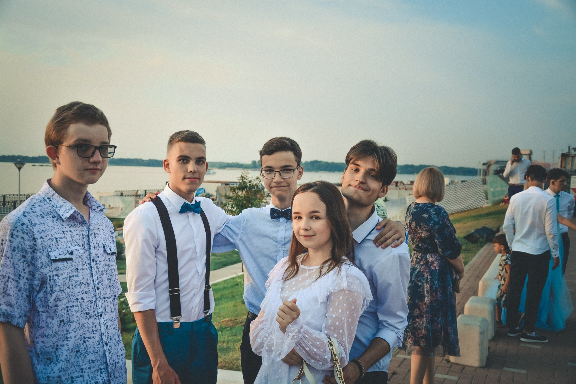 Фотосессия на школьный выпускной в Нижнем Новгороде. Фотограф Макс Огурцов в Нижнем Новгороде