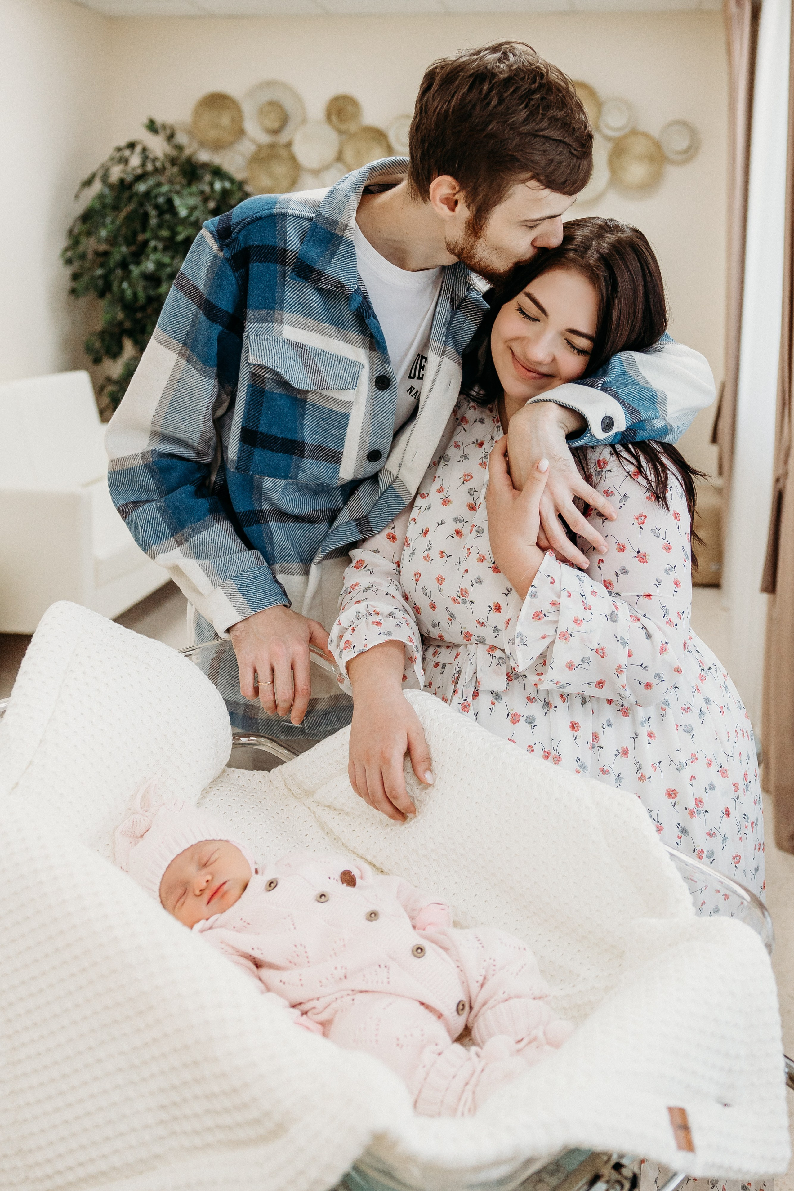 Василиса. Семейный и детский фотограф в Краснодаре. Фотограф новорожденных. Фотограф ньюборн. Фотограф родов Краснодар. Катя Угнивенко