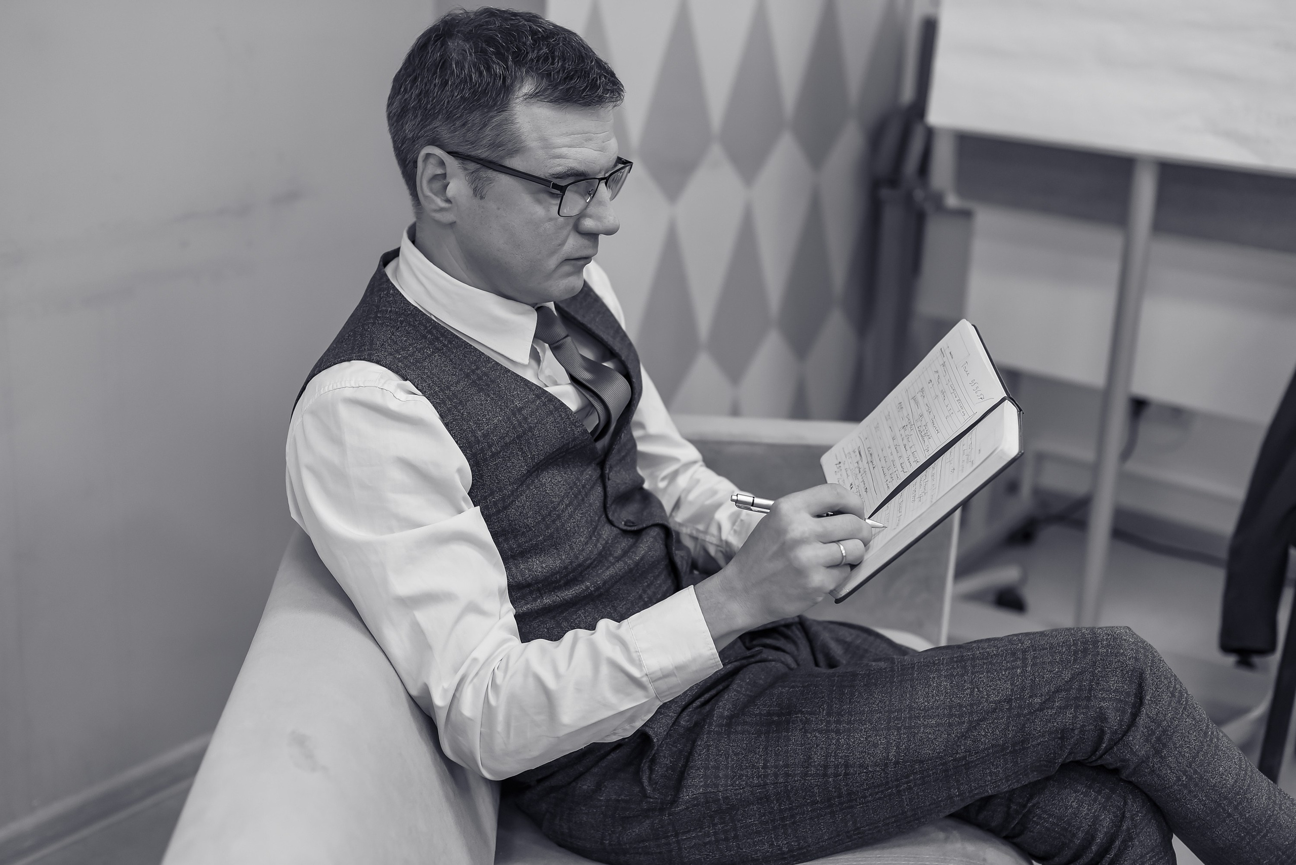 Съемка Андрея в центре «Мойбизнес» г. Тула. Фотограф Тула творческие фотосессии недорого Ольга Ромашина