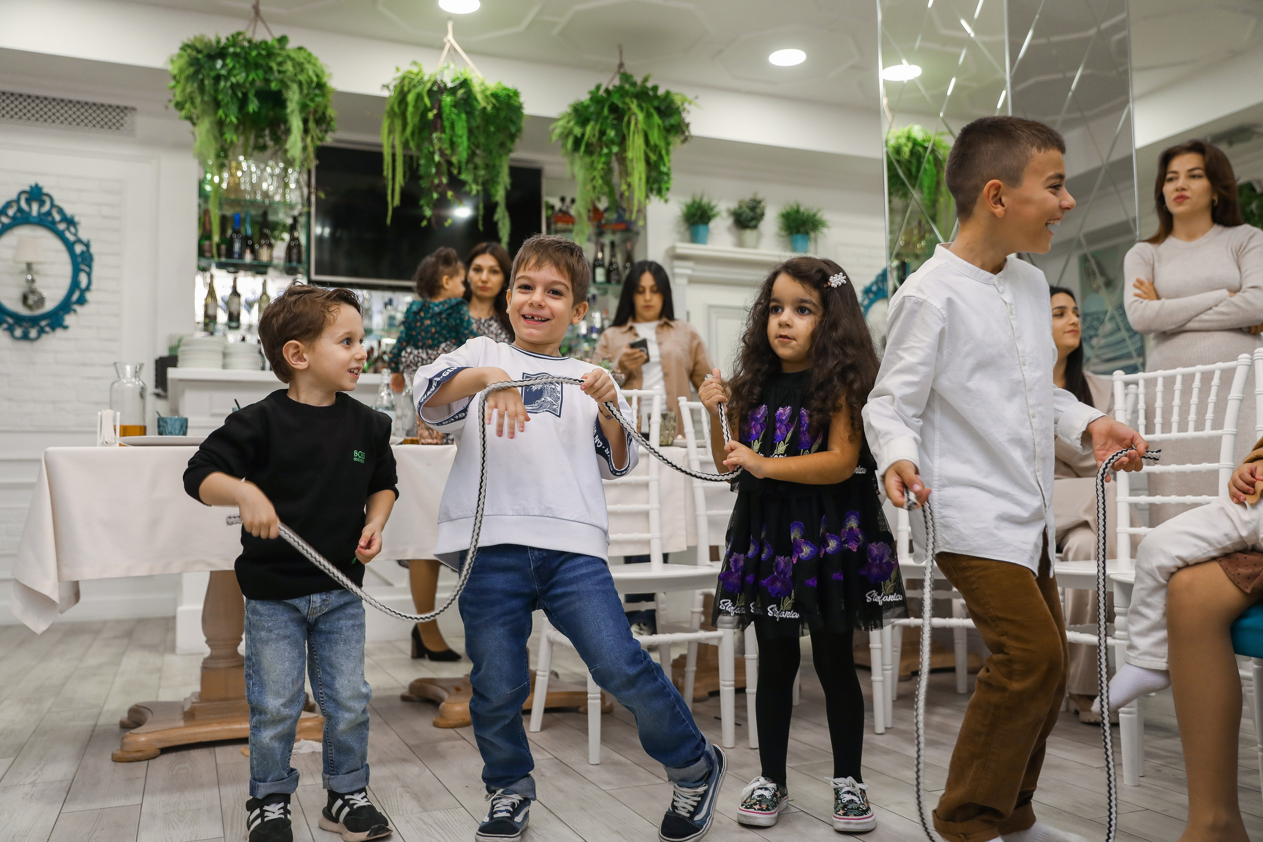 ДЕТСКИЕ МЕРОПРИЯТИЯ. Photographer Viktoriya Markushina «My world throug»