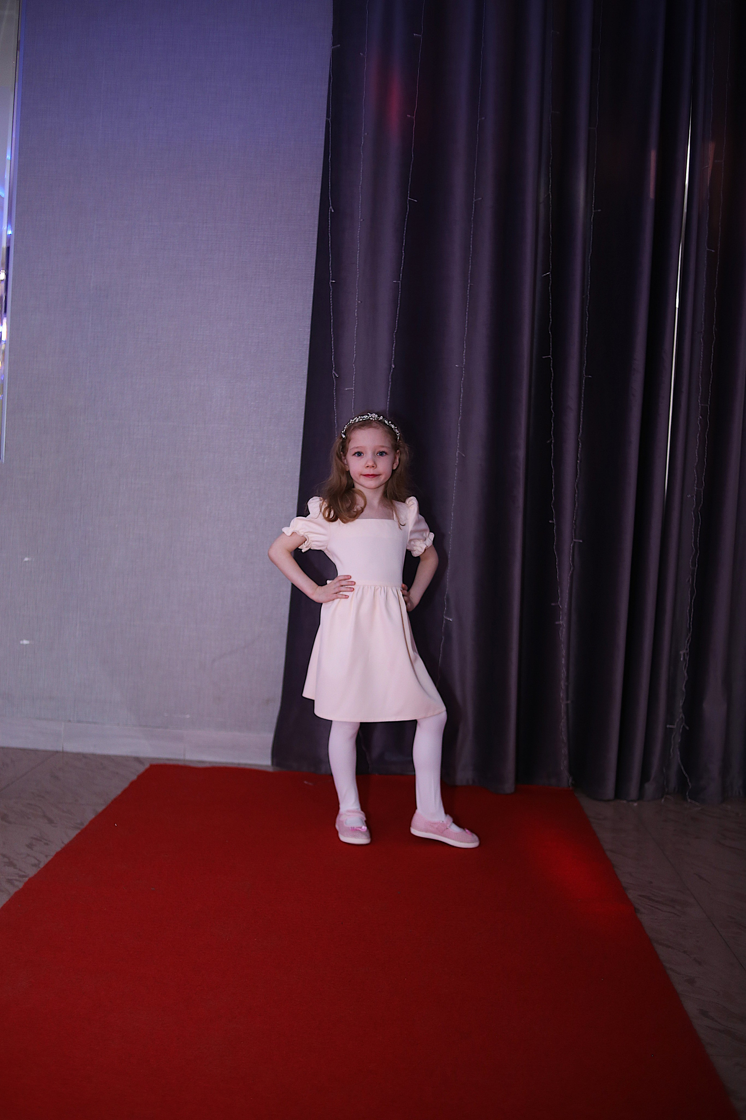 Школа моделей. Открытый урок. Фотограф Пирумян Анна. г. Сургут, г. Воронеж