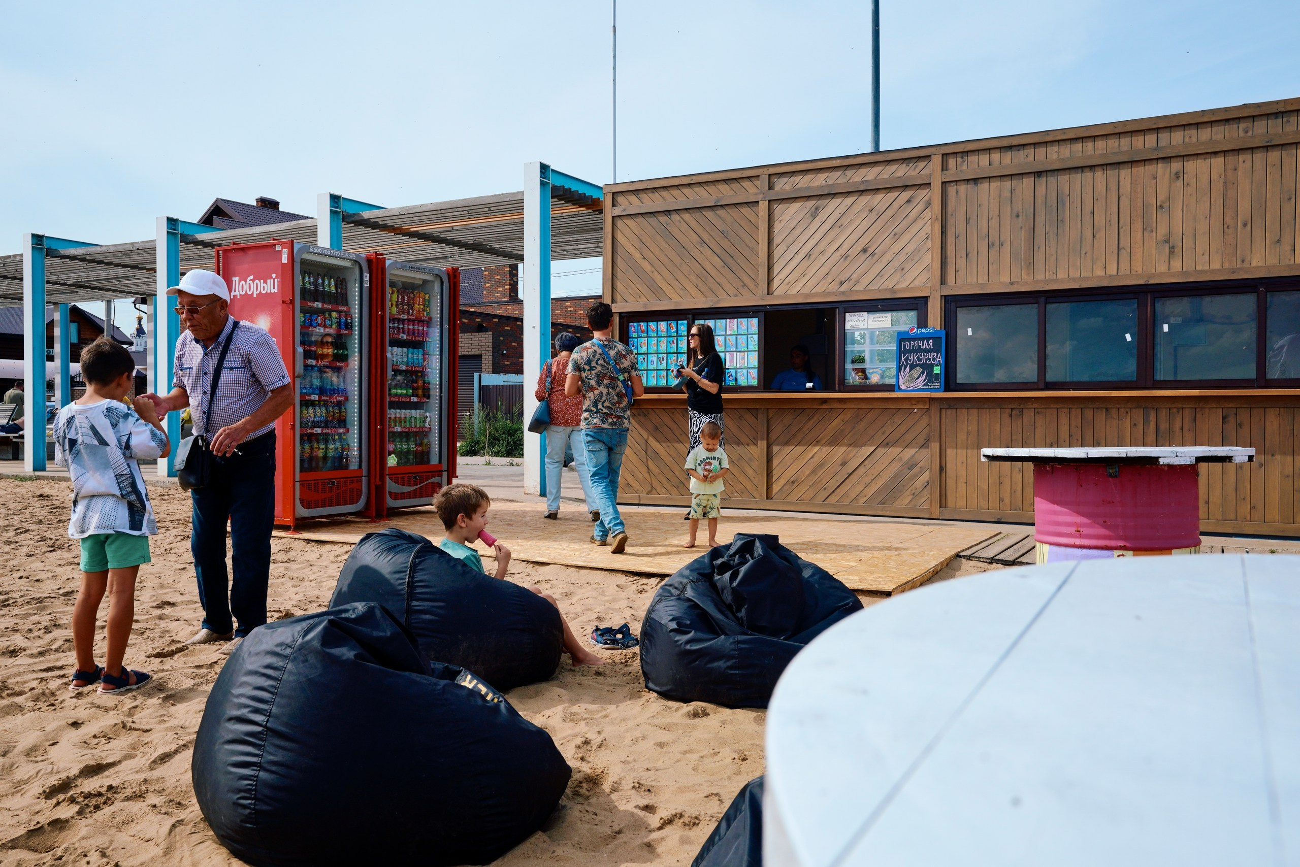 Пляжный маркет 2024, г. Лаишево. Фотограф Казань