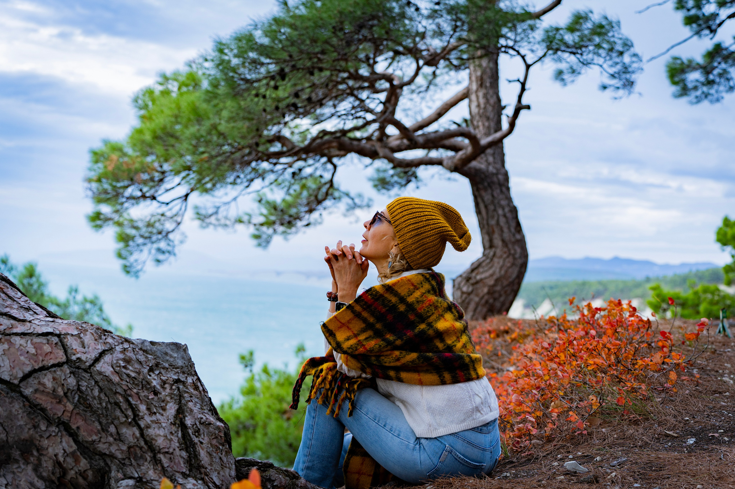 Фотопрогулка в Голубой бездне — золотая осень. Семейный и детский фотограф Екатерина Черняева. Снимаю портреты, love story, фотопрогулки, работаю на улице, в кафе, студии, дома у клиента