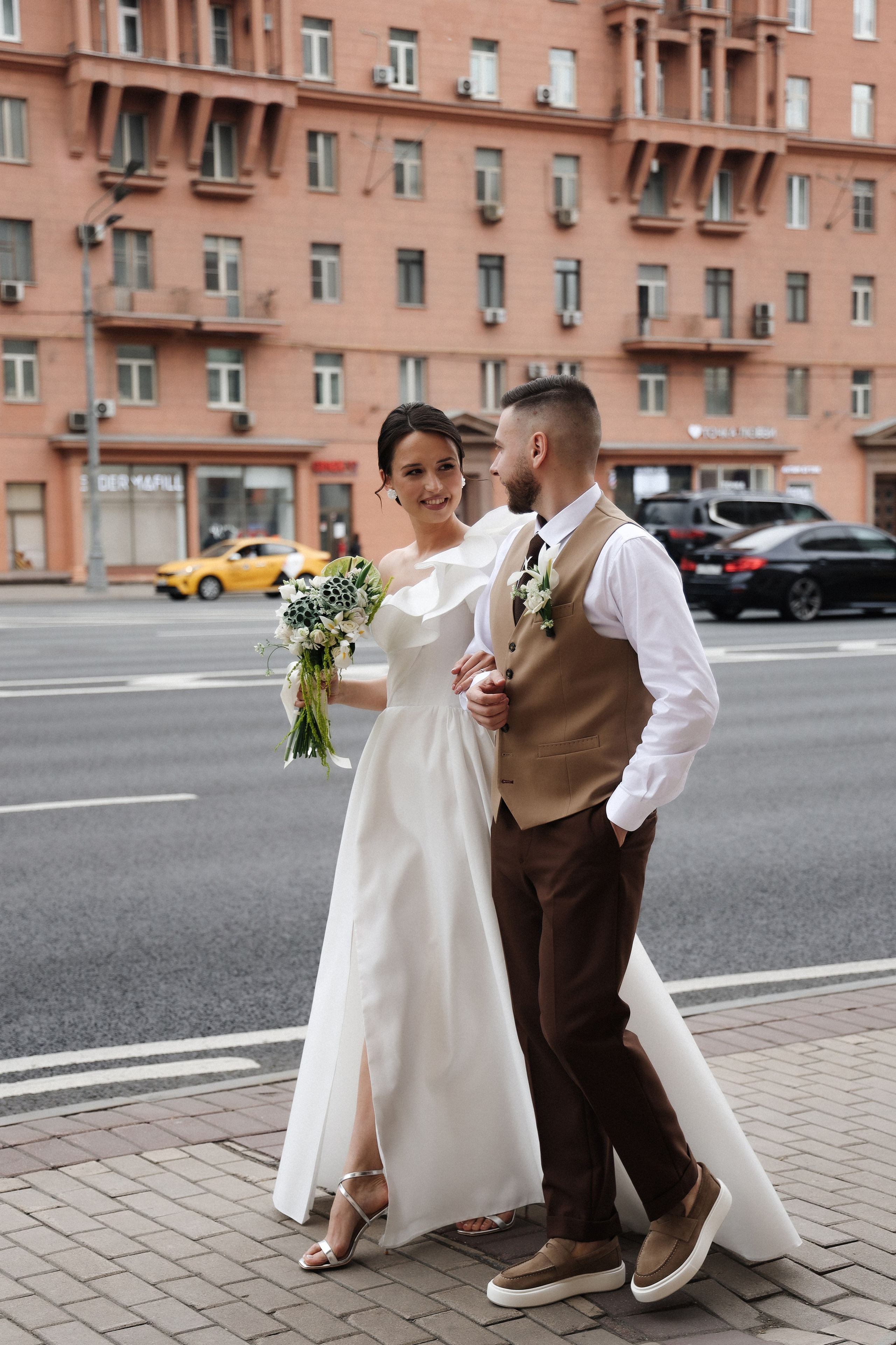 Е. +  П. С утренних сборов и до торта. Семейный и lovestory фотограф в Москве Светлана Коняхина