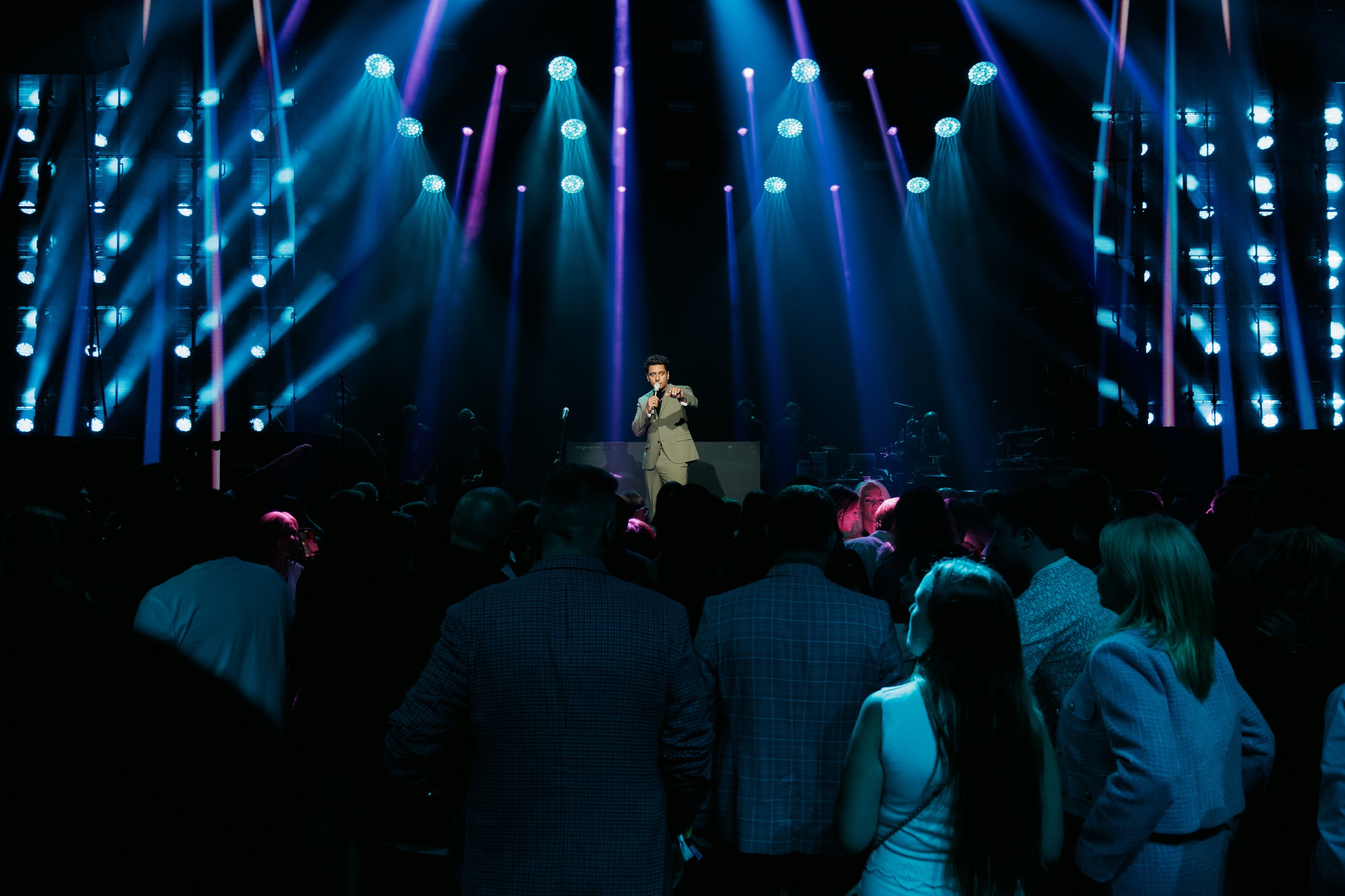 VK NIGHT SPb. Репортажный и портретный фотограф в Москве Илья Спиридонов