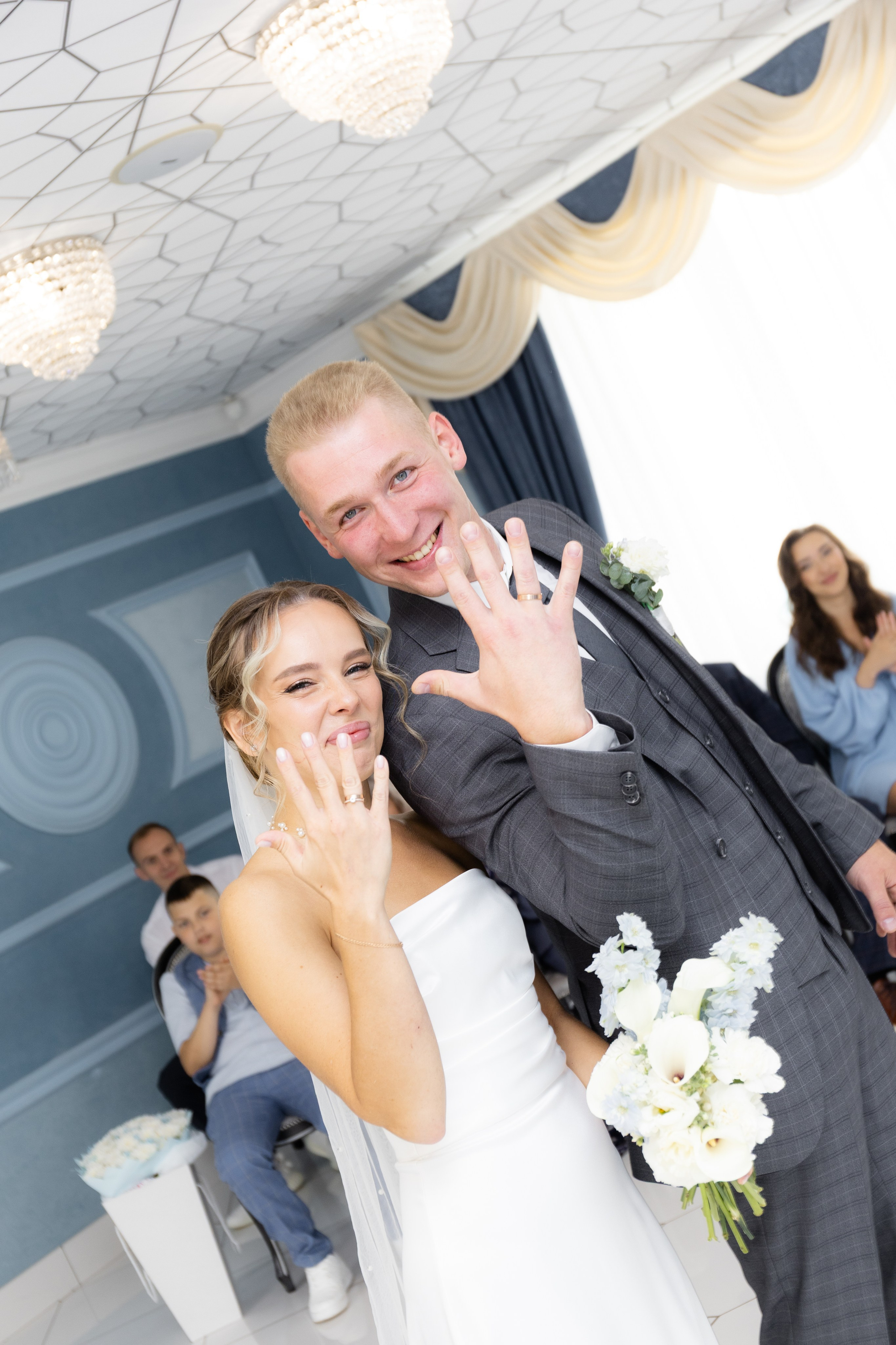 Свадебный фотограф Новосибирск. Свадебный и портретный фотограф в Новосибирске Любовь Исакова