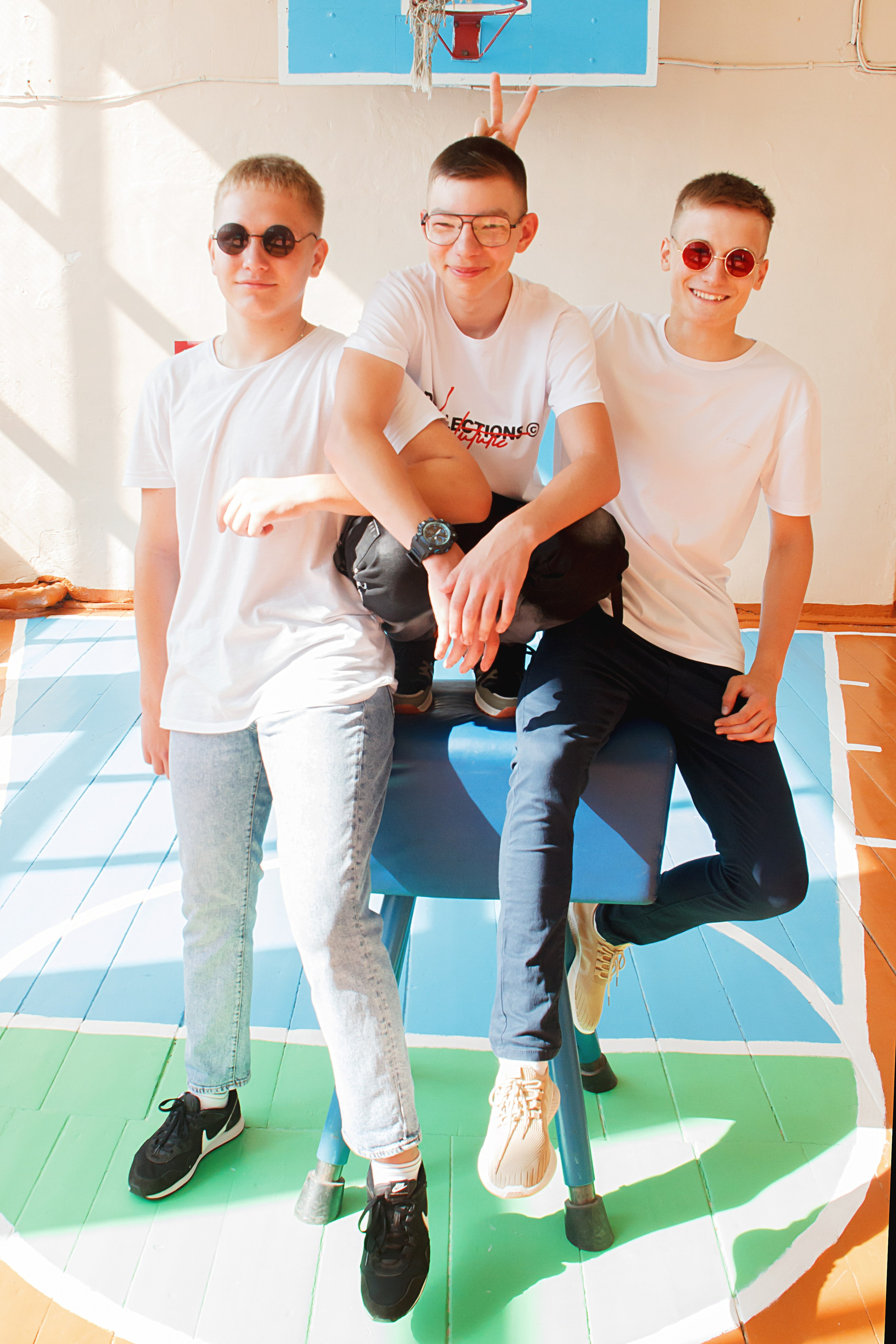 Выпускной альбом 2023. Фотограф и видеограф в Омск/Москва Сащенко Лера