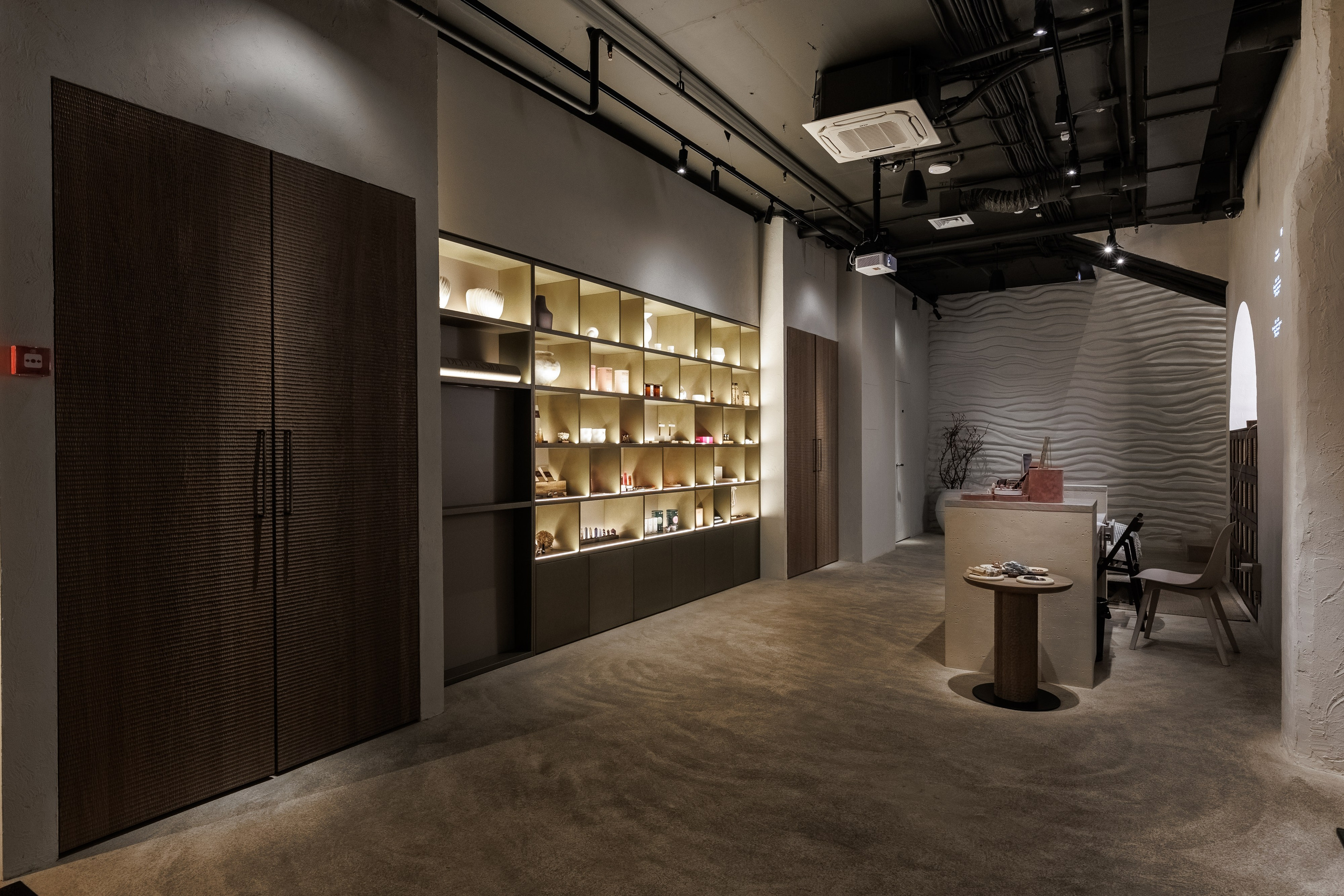 Интерьеры и выставки. Фотограф Сергей Лукьянов @xapeton_photo Москва