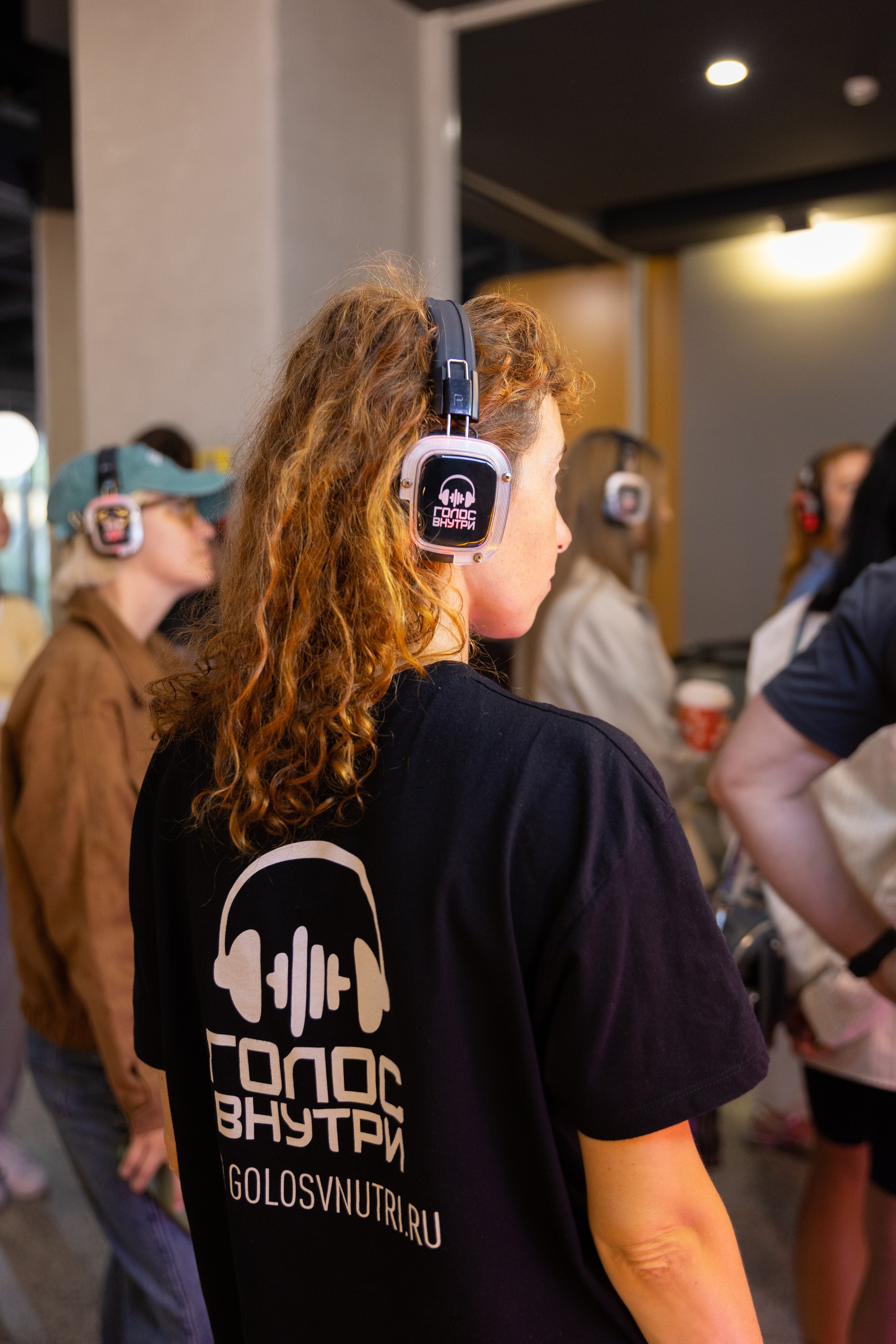 Голос Внутри. Премьера новой иммерсивной прогулки Владивосток 3000. Олег Катакинов| Репортажный фотограф в городе у моря (Владивосток)