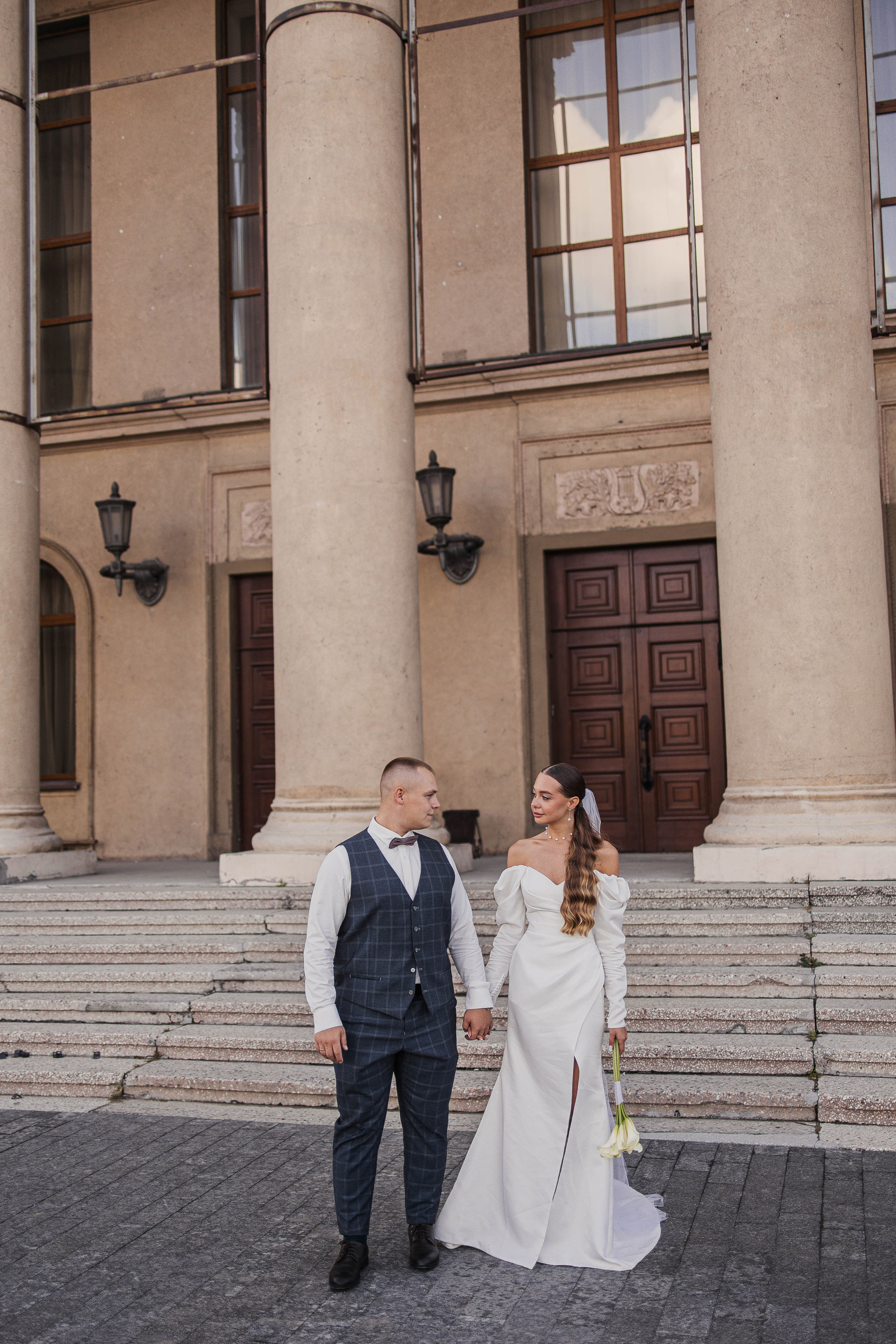 Данил и Виктория. Главная