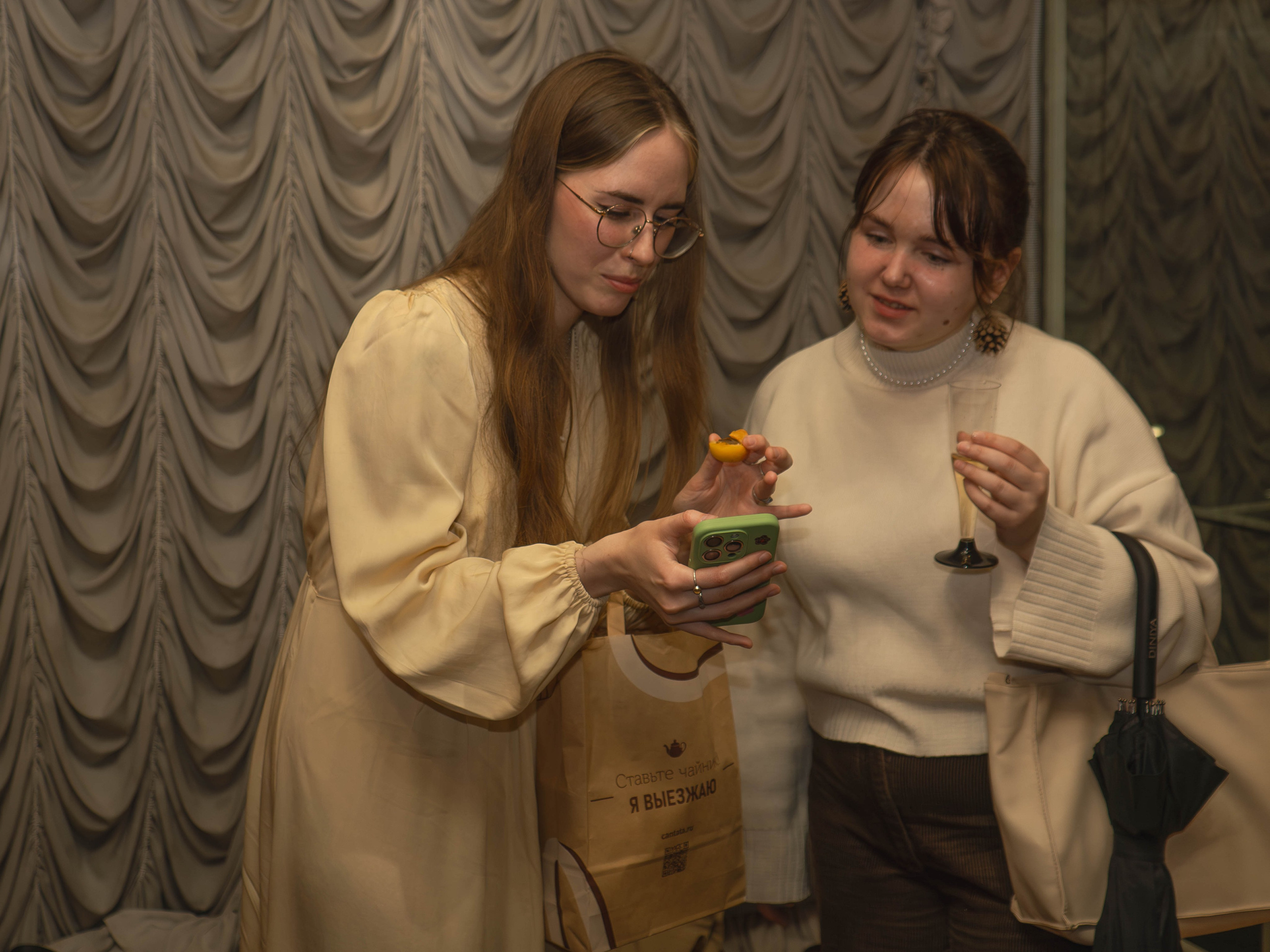 Открытие выставки «10 из 10» дипломные работы магистров РГХПУ им С. Г. Строганова. Фотохудожник Москва