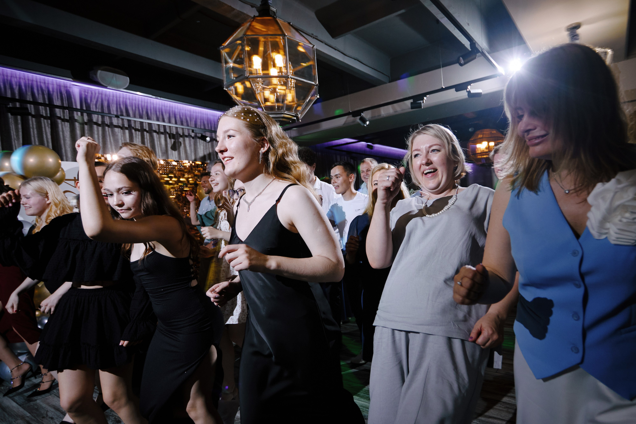 Выпускной 11кл. Портретный и свадебный фотограф в Екатеринбурге Владимир ЛузинЛузин