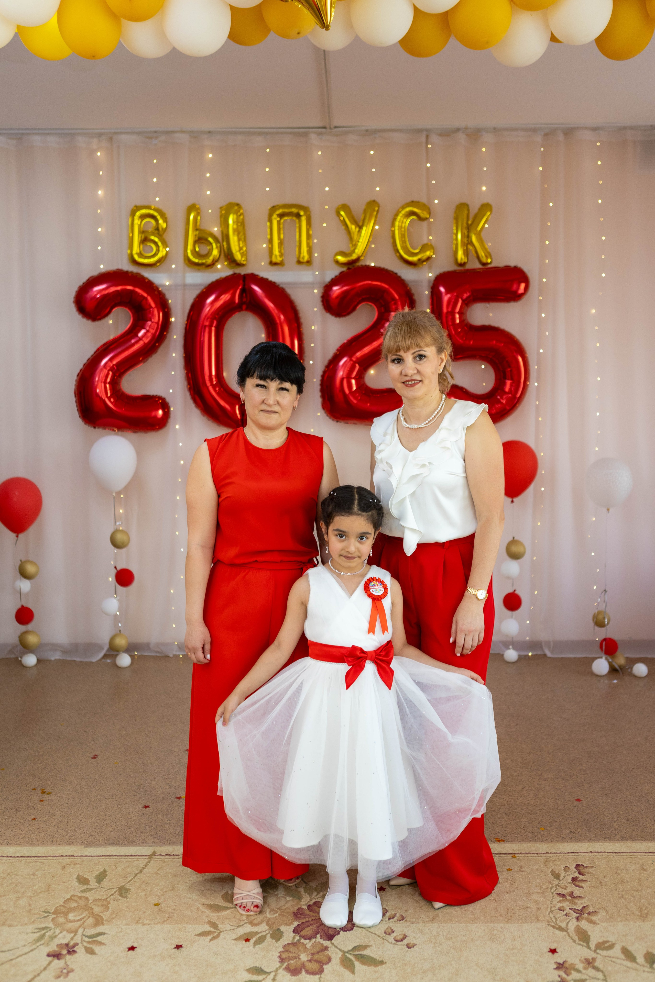 Выпускной в детскому саду 2025 год. Свадебный и предметный фотограф Ренат Каламперов